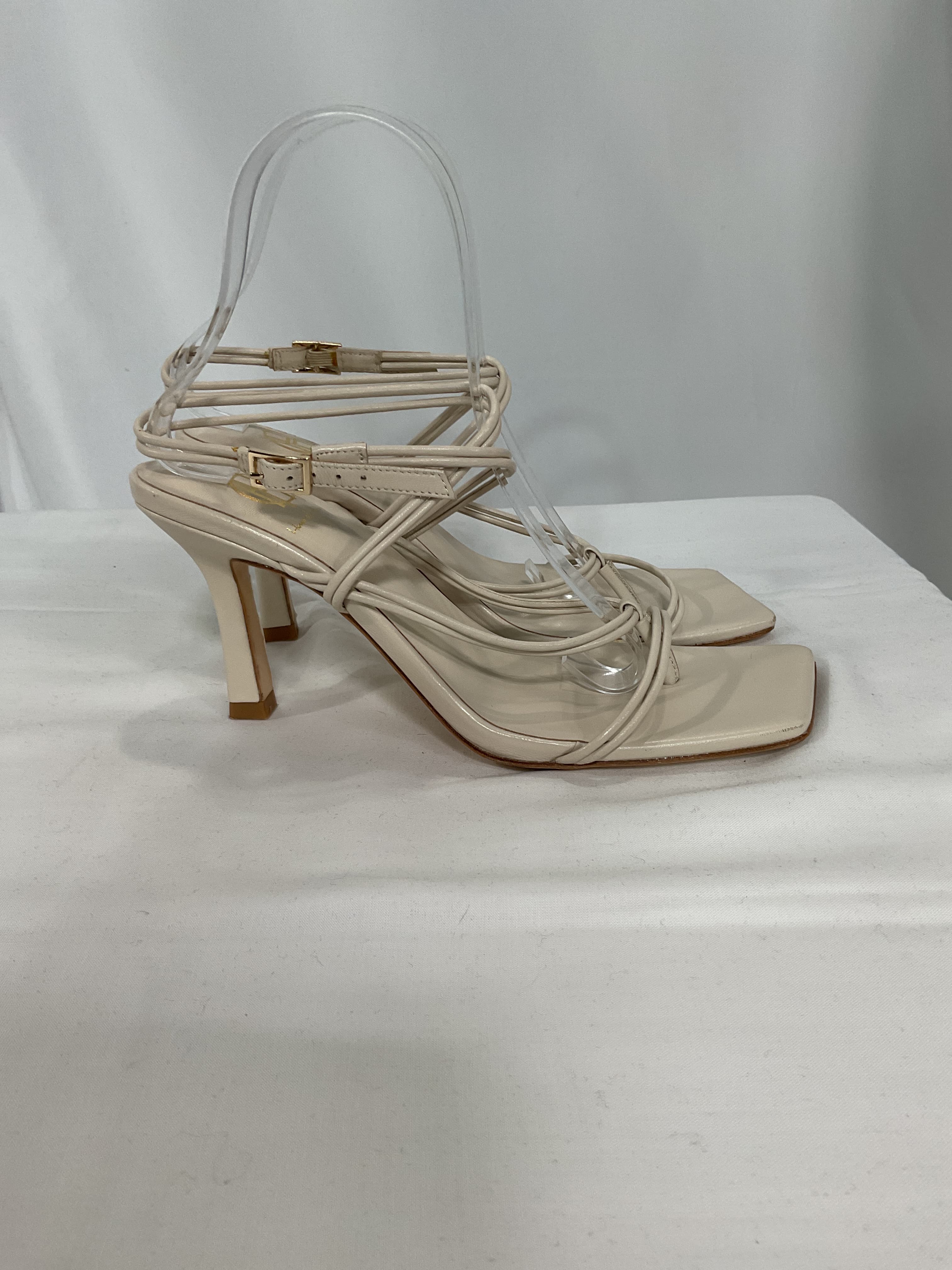 House Of Harlow 1960 X Revolve Sol Ankle Strap In Ivory - Image 4