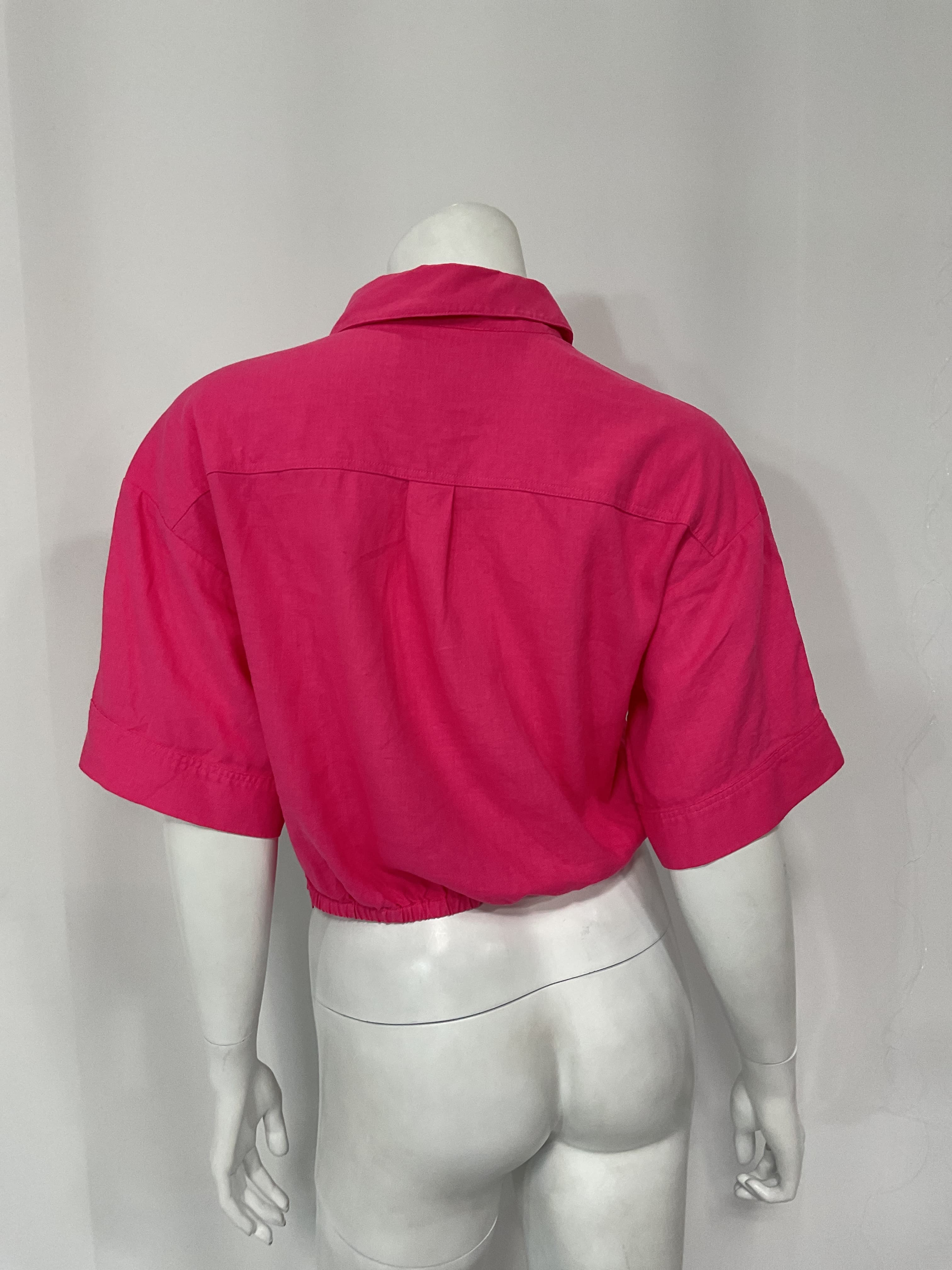 Cropped Twist Front Shirt - Image 2