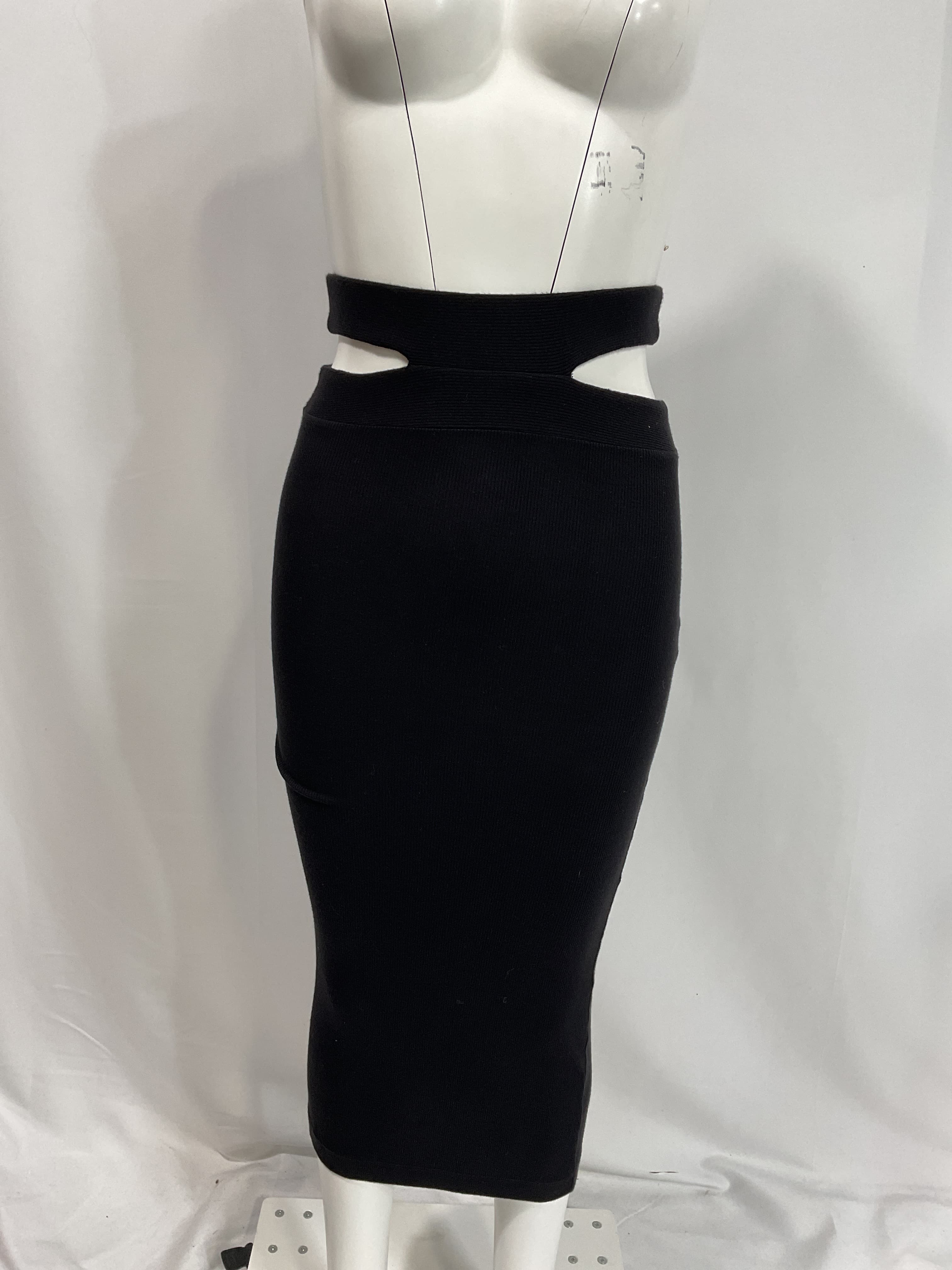 Nola Midi Skirt In Black - Image 2