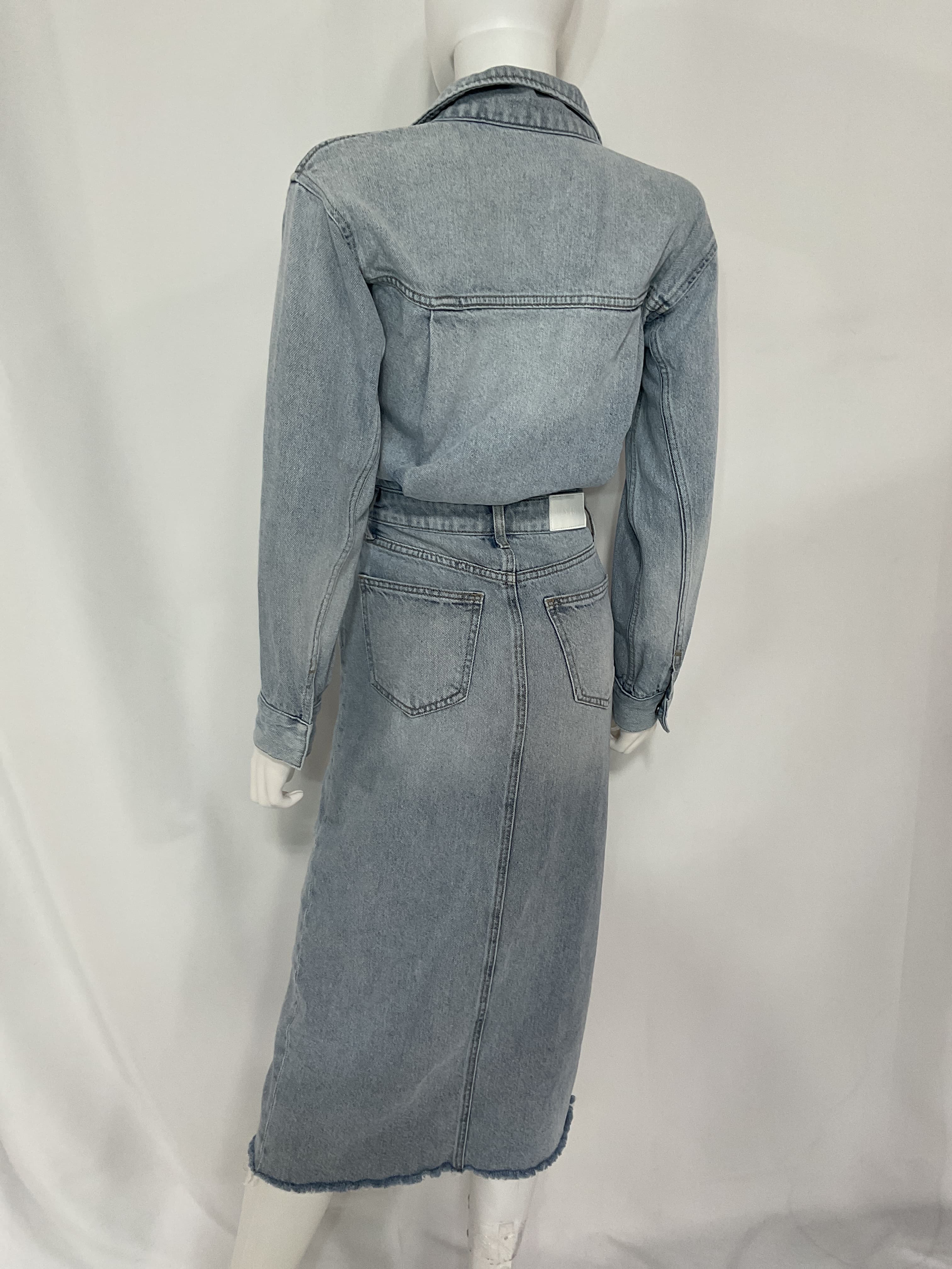 Amira Midi Dress In Riviera - Image 4
