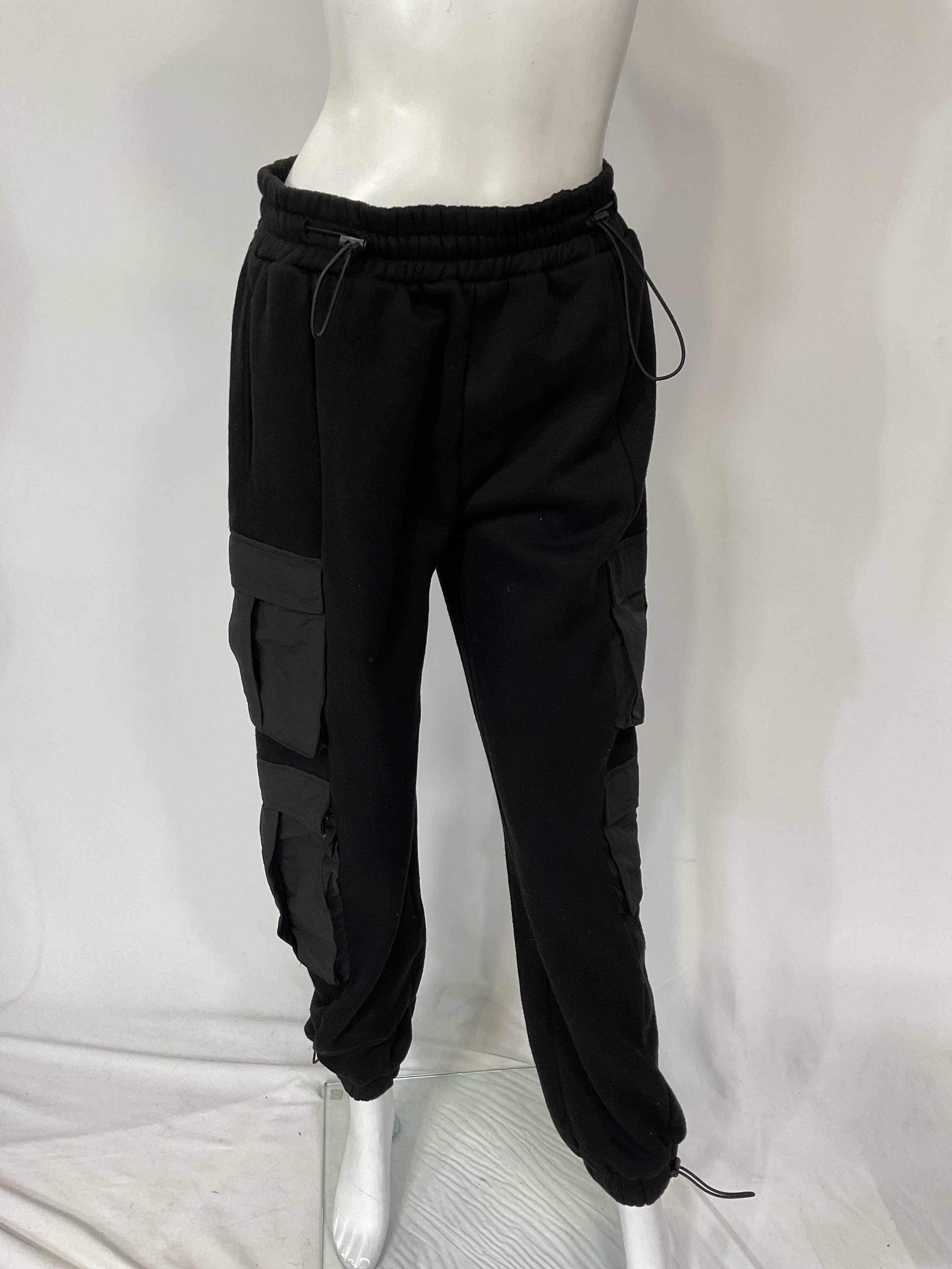 Cargo Pants In Black - Image 2
