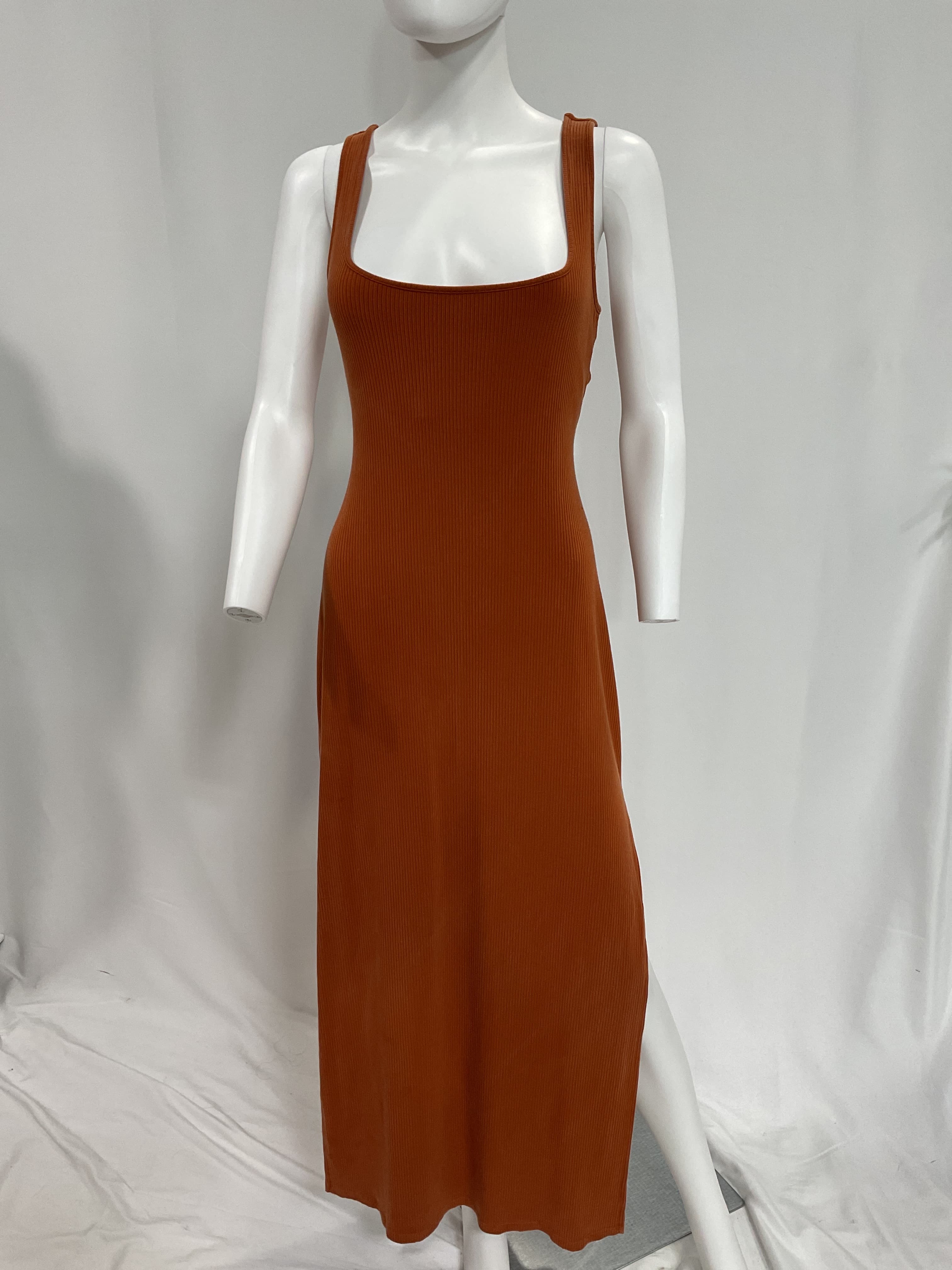Mara Dress In Amber - Image 3