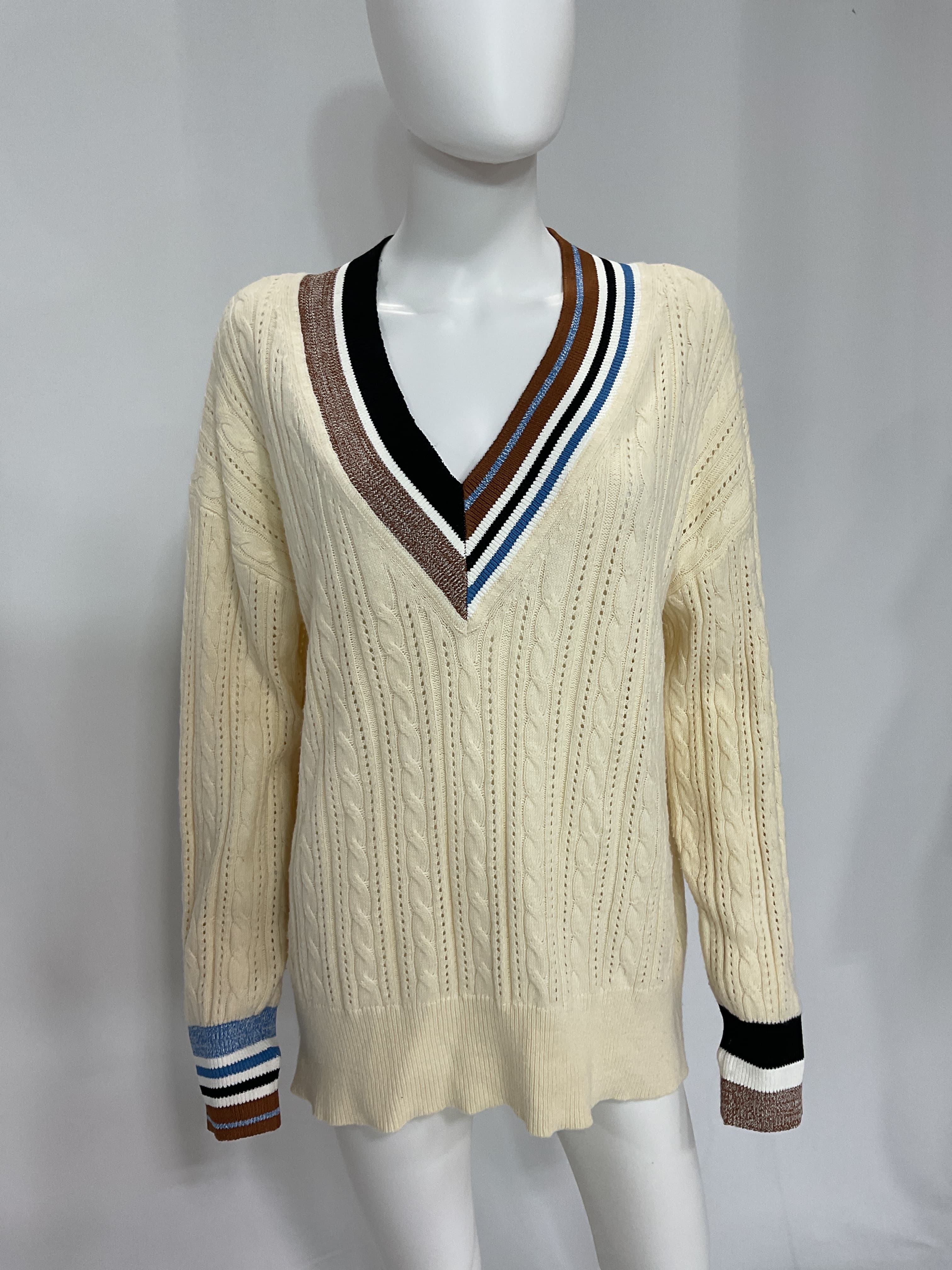 Rory V-Neck Pullover In Ivory - Image 4
