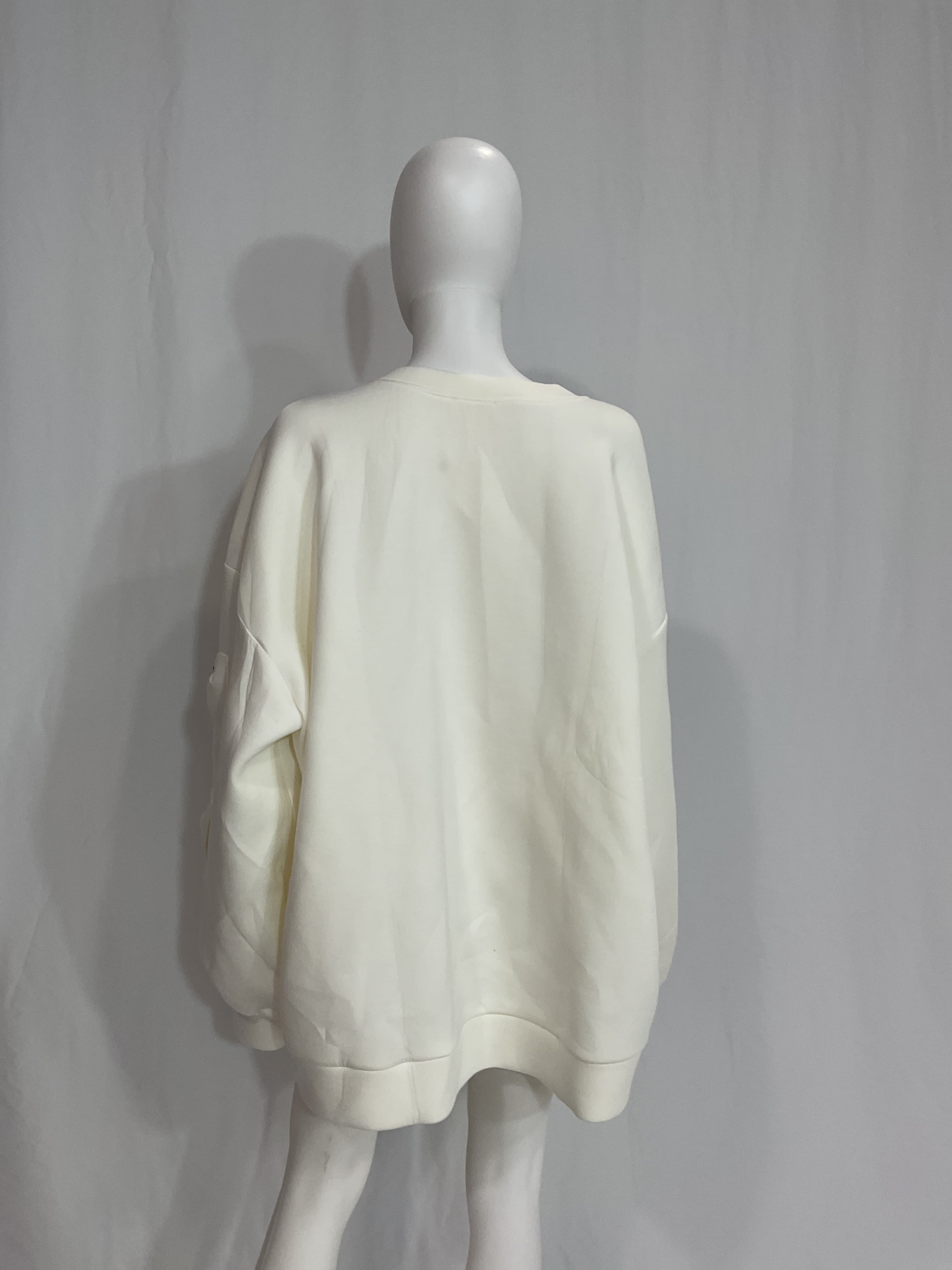 Bow Sweatshirt - Image 3