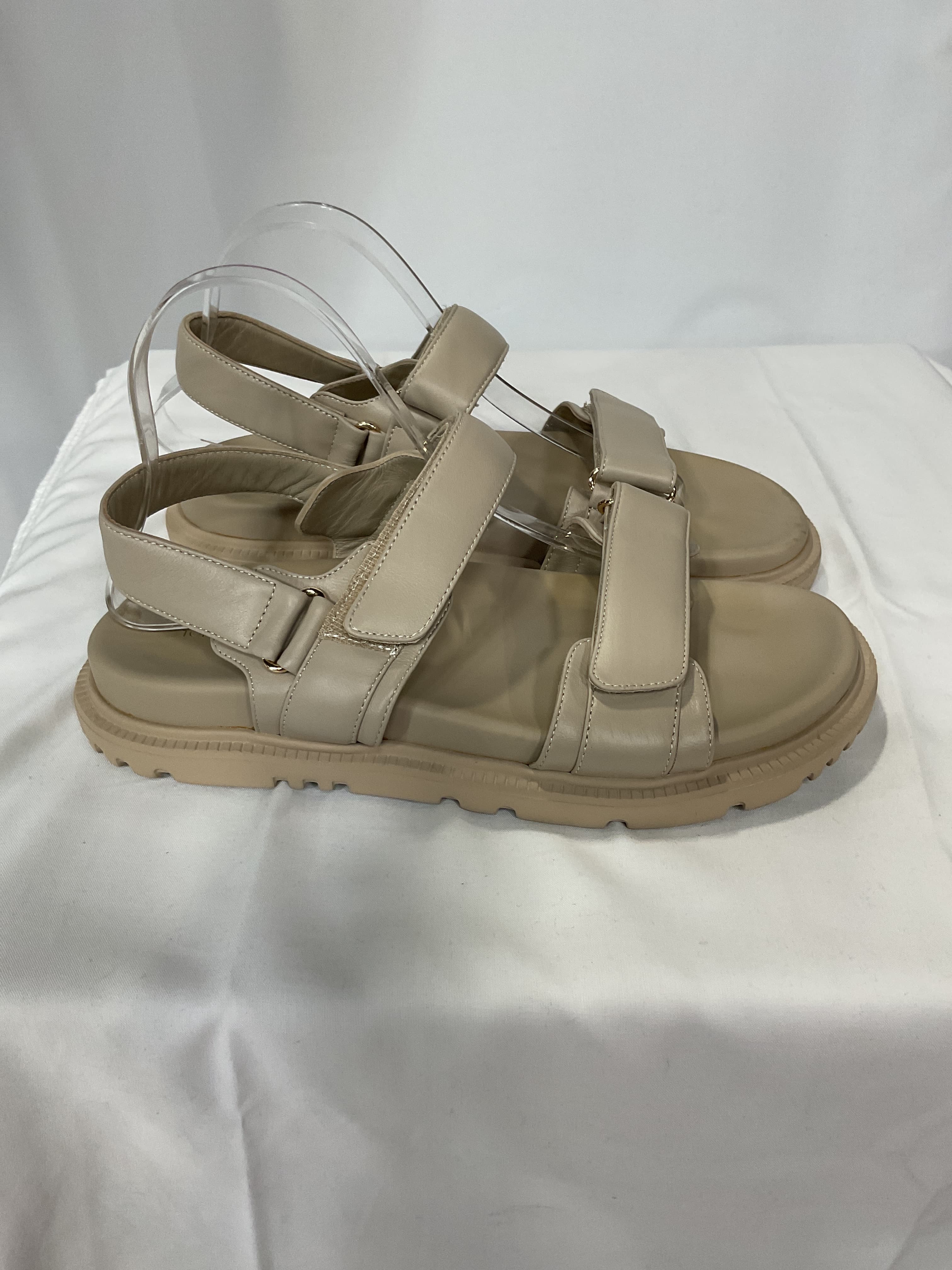 Falcon Sandal In Stone - Image 4