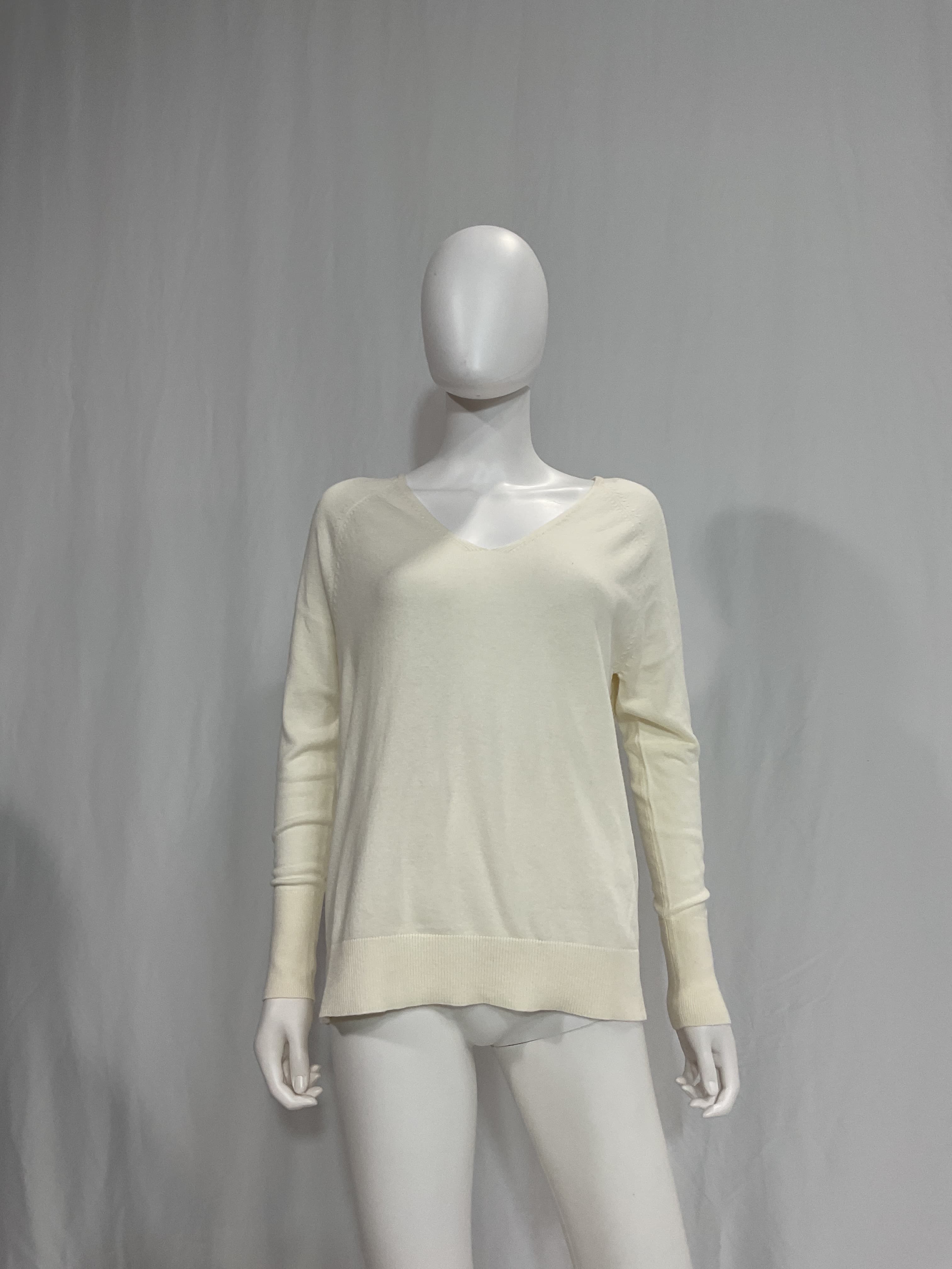 The Noa V-Neck Dolman - Image 3