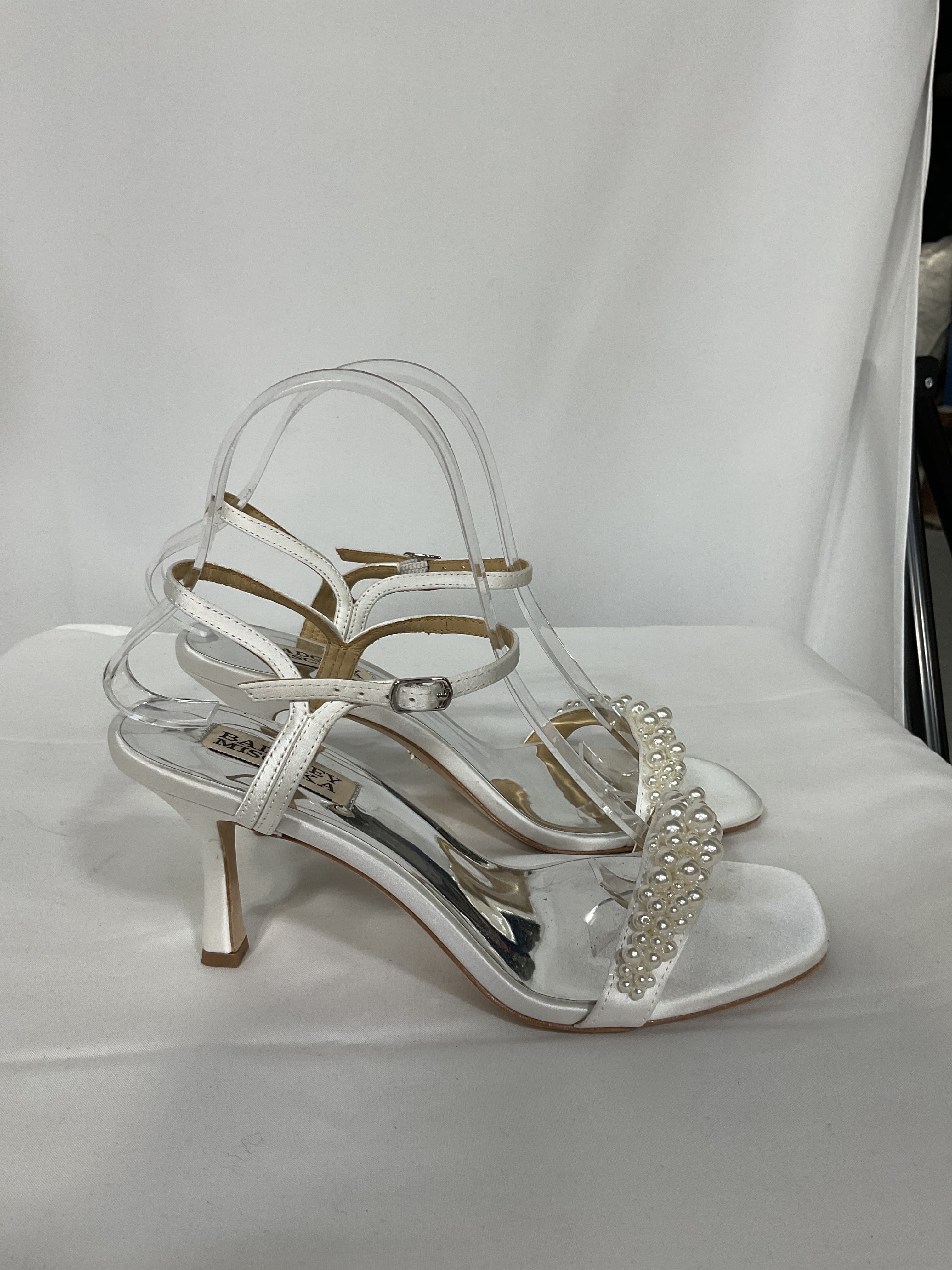 Collection Caitlyn Metallic Satin Sandal - Image 2