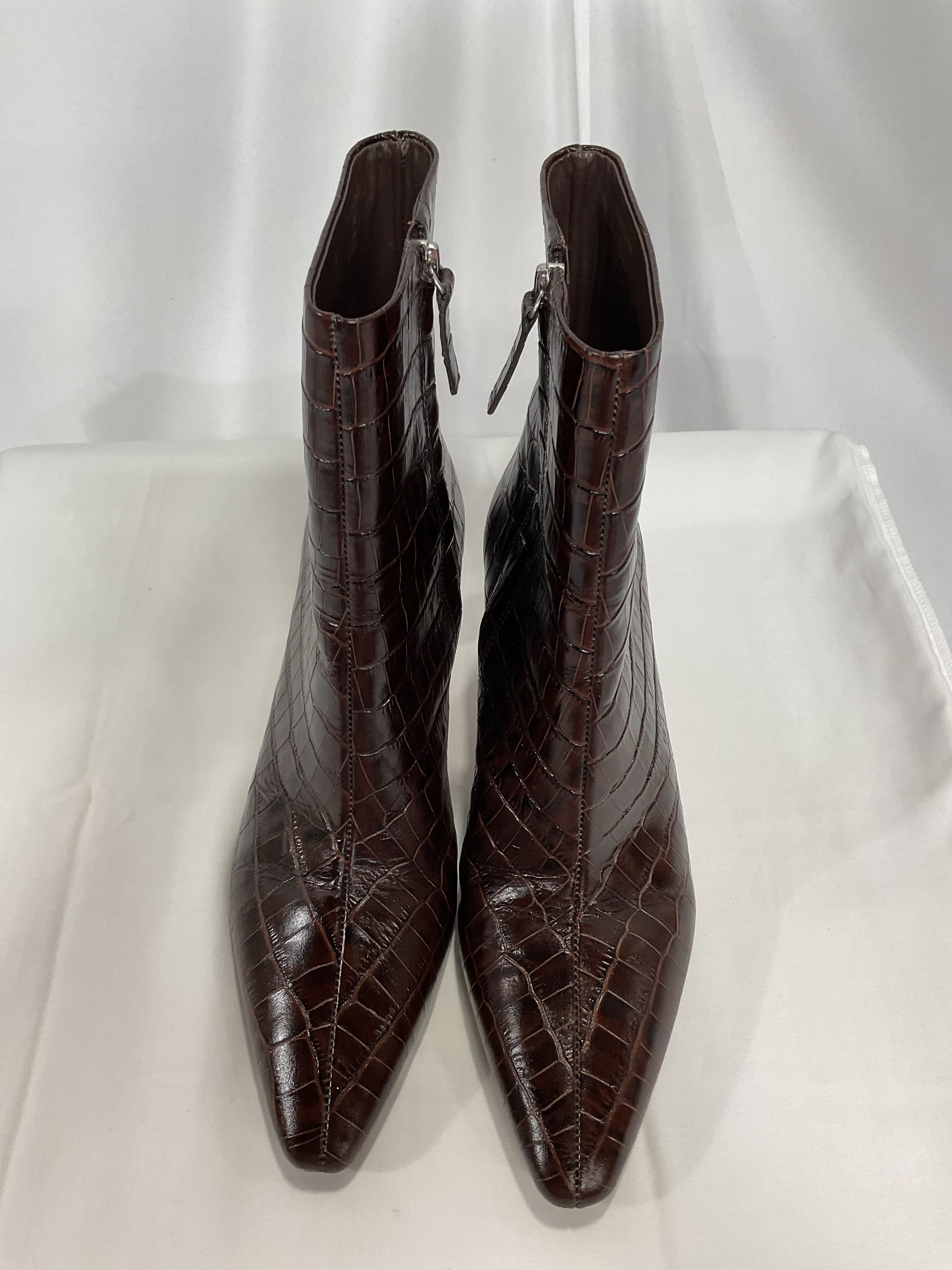 The Banana Heel Boot - Image 2