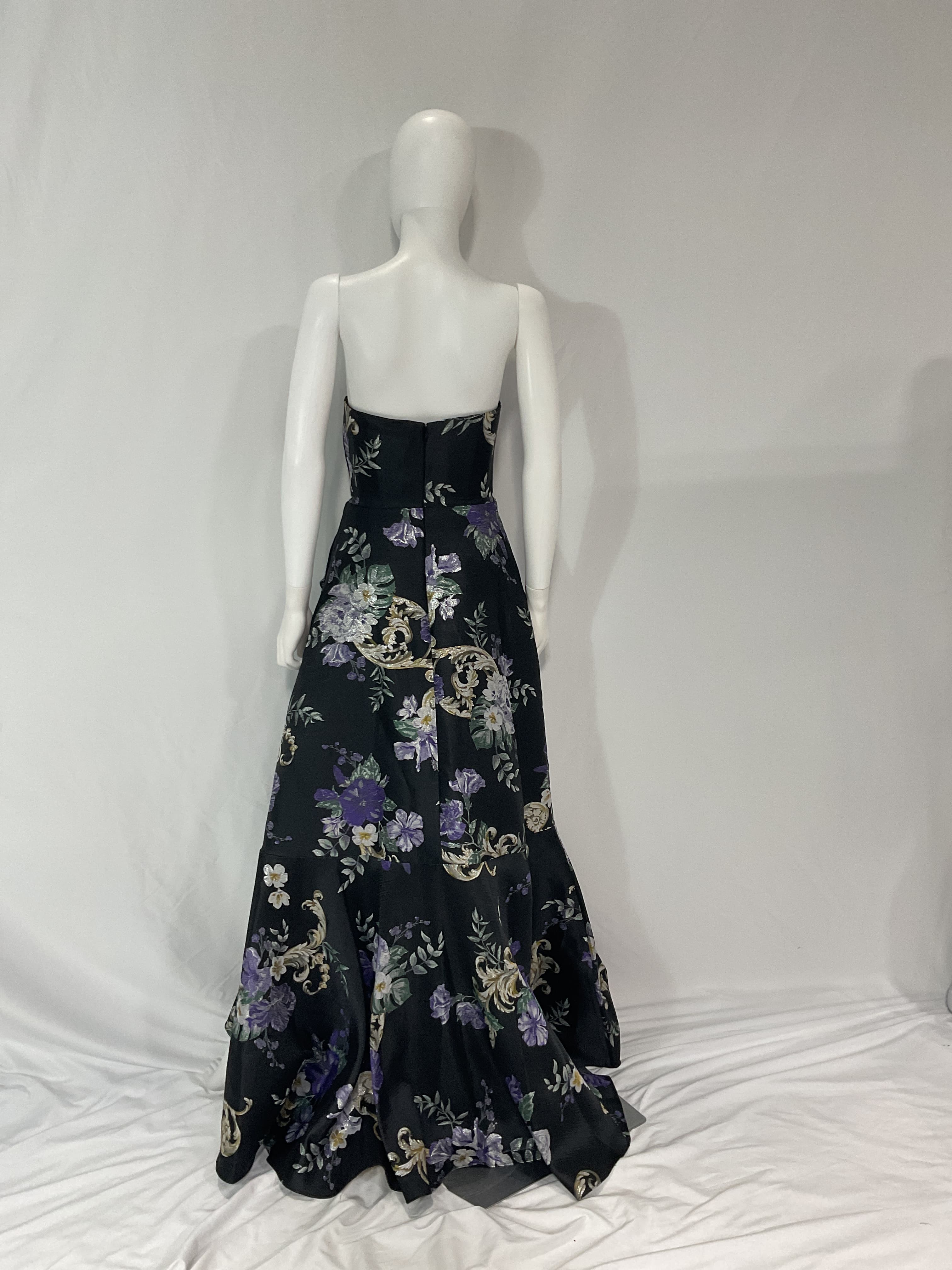 Strapless Metallic Floral-Jacquard Gown - Image 4