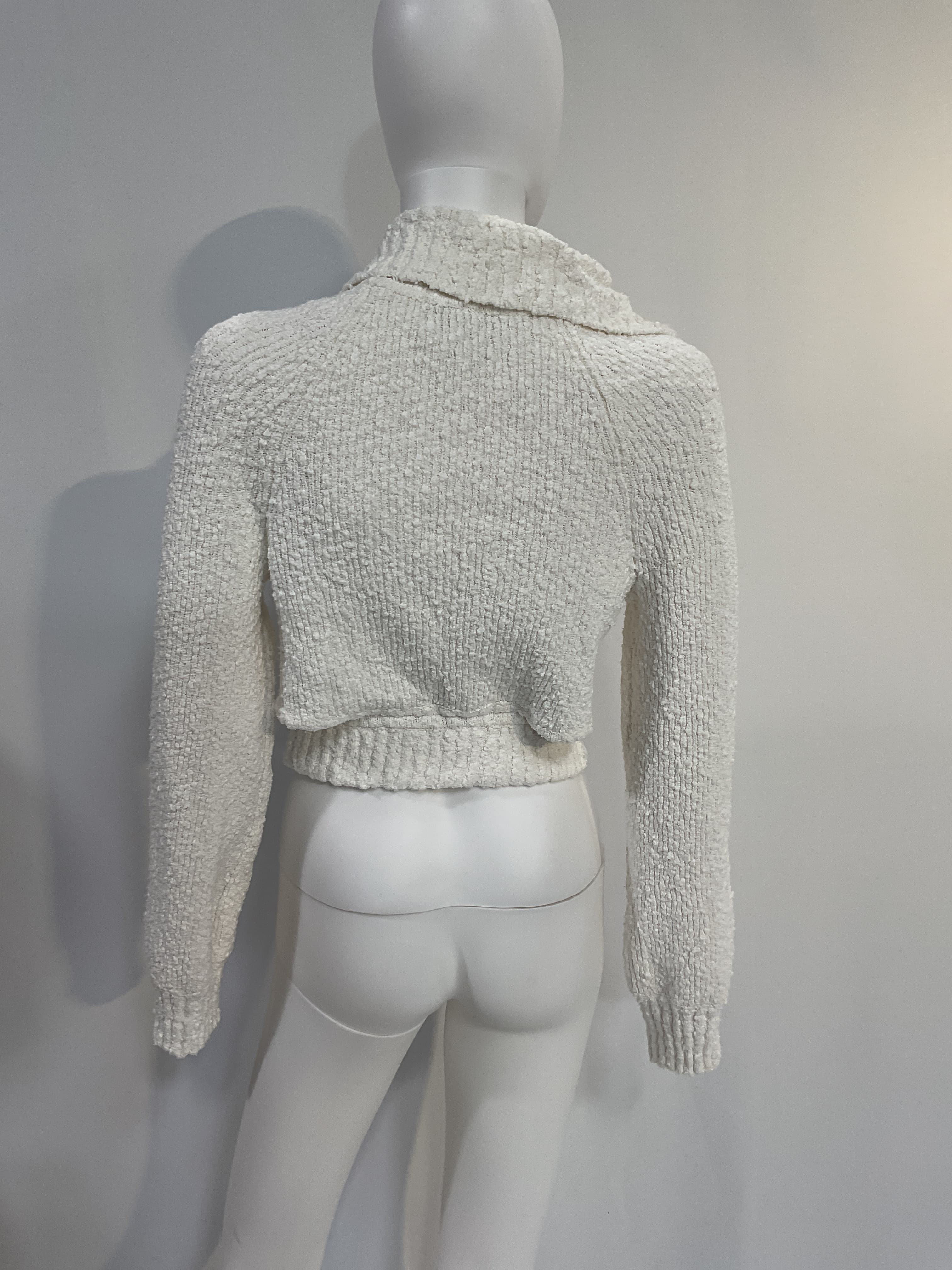 L'academie X Marianna Hewitt Imani Boucle Knit Pullover In White - Image 3