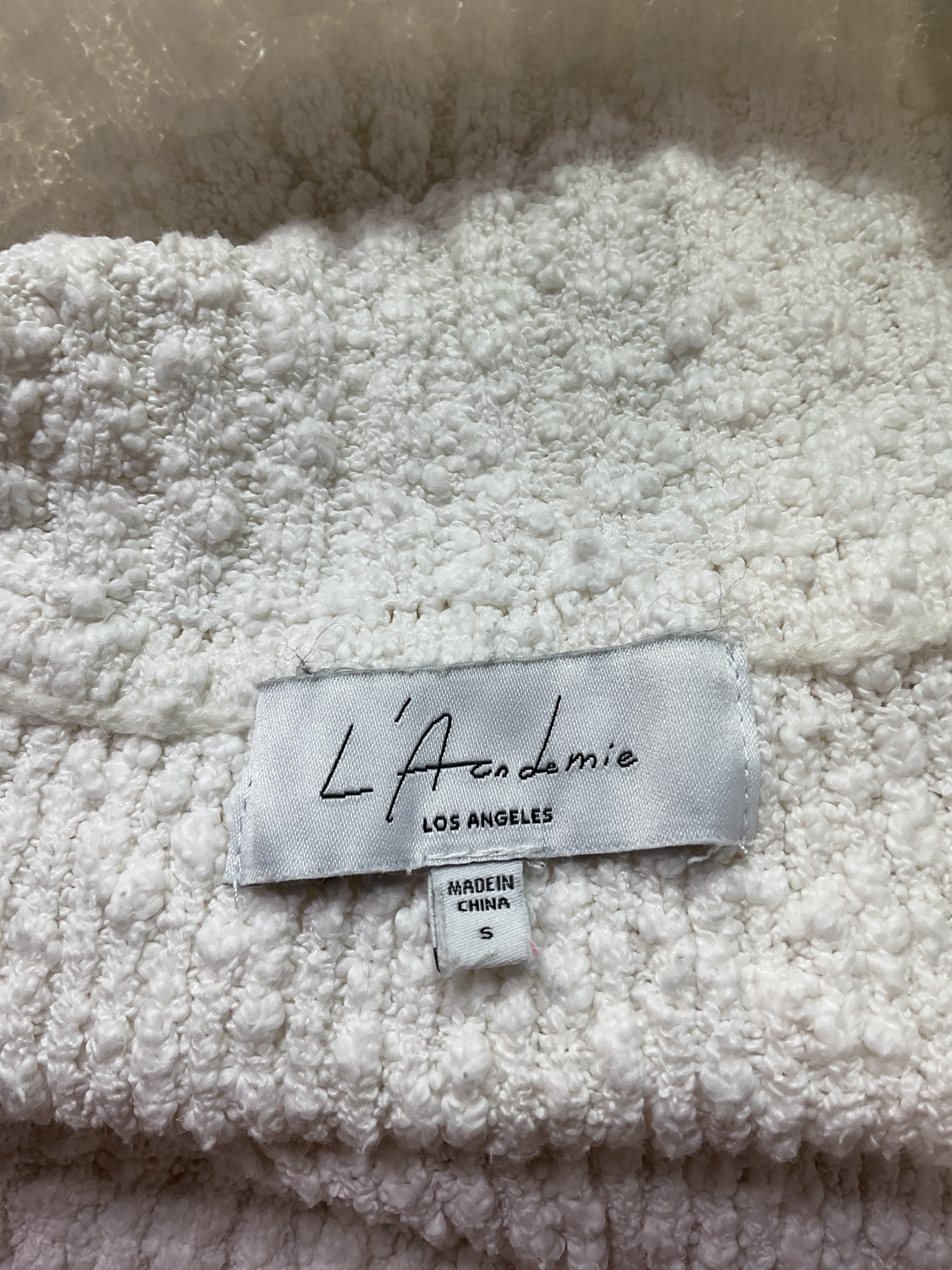 L'academie X Marianna Hewitt Imani Boucle Knit Pullover In White - Image 4