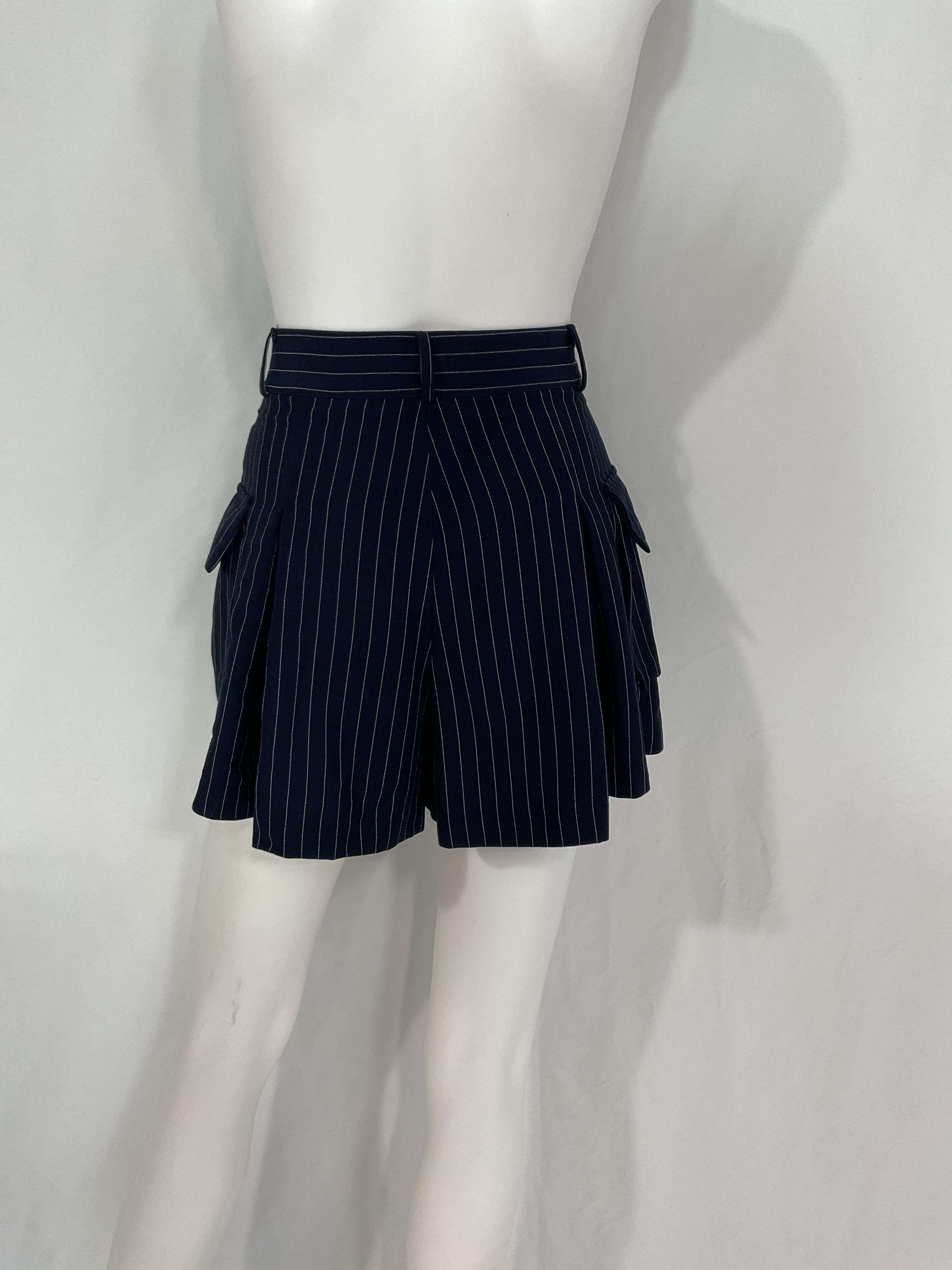 Margeaux Skort In Navy & White - Image 2