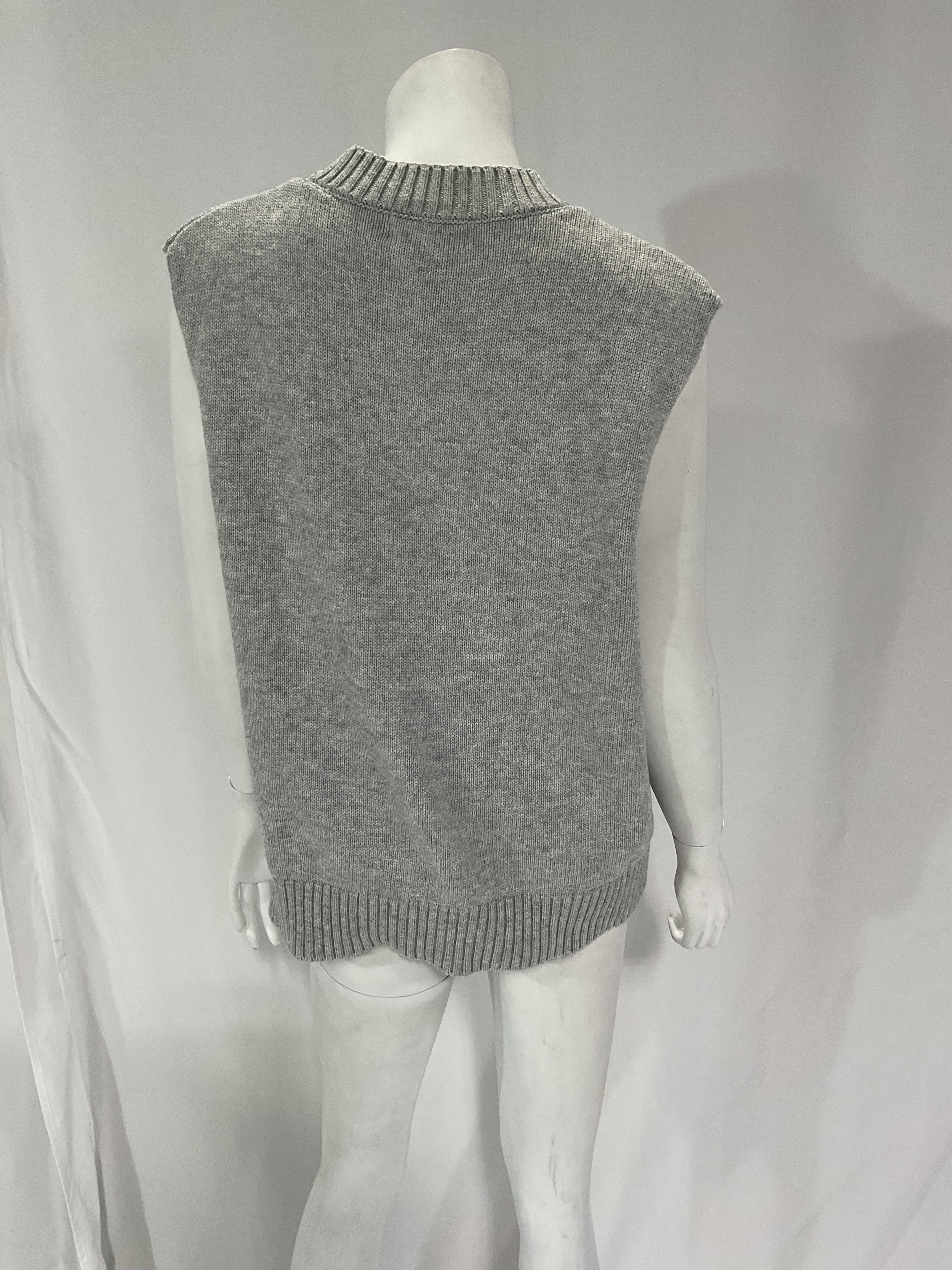 Oversized Sweater Vest In Heather Grey - Image 4