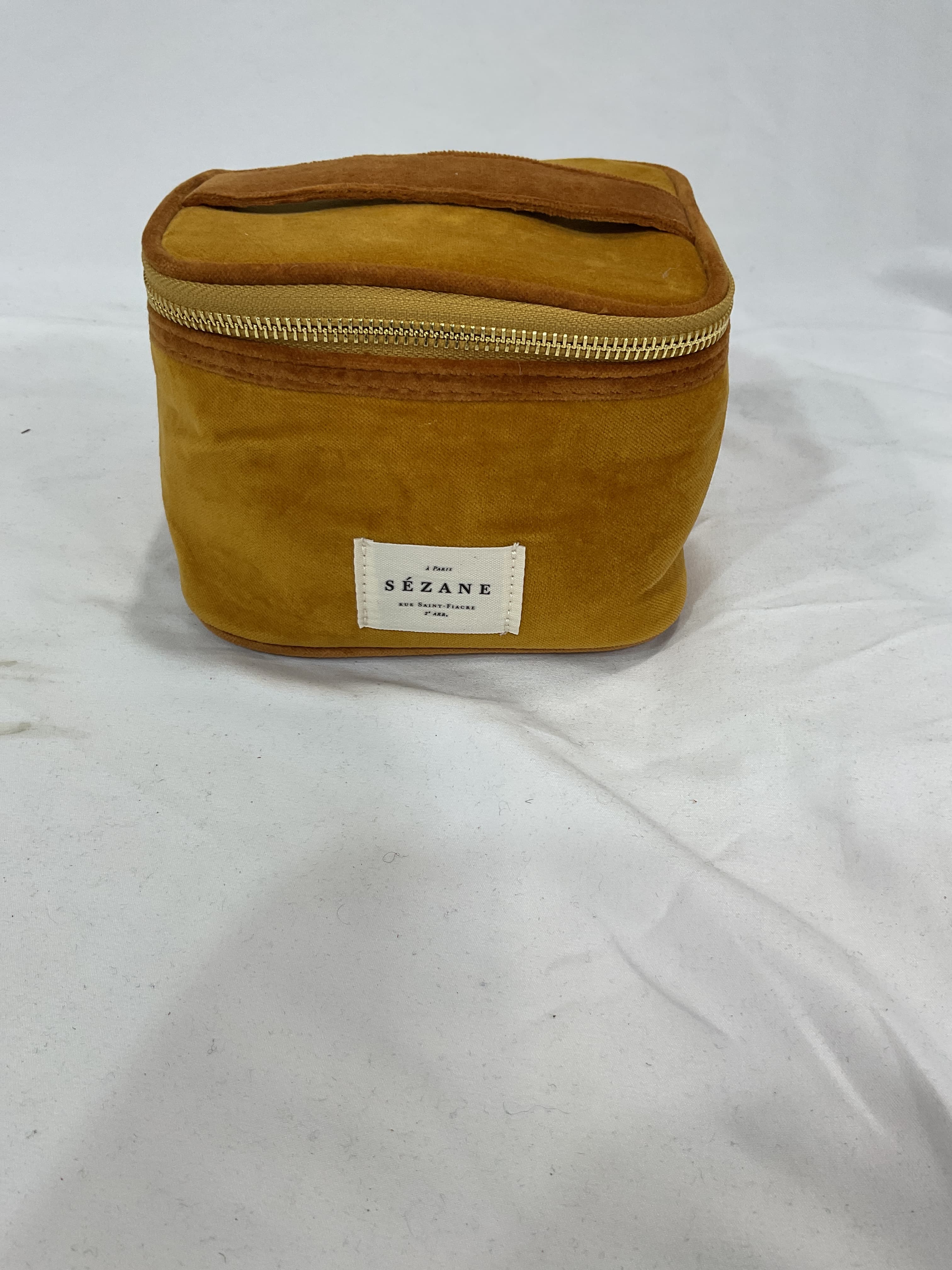 Velvet Vanity Pouch - Image 3