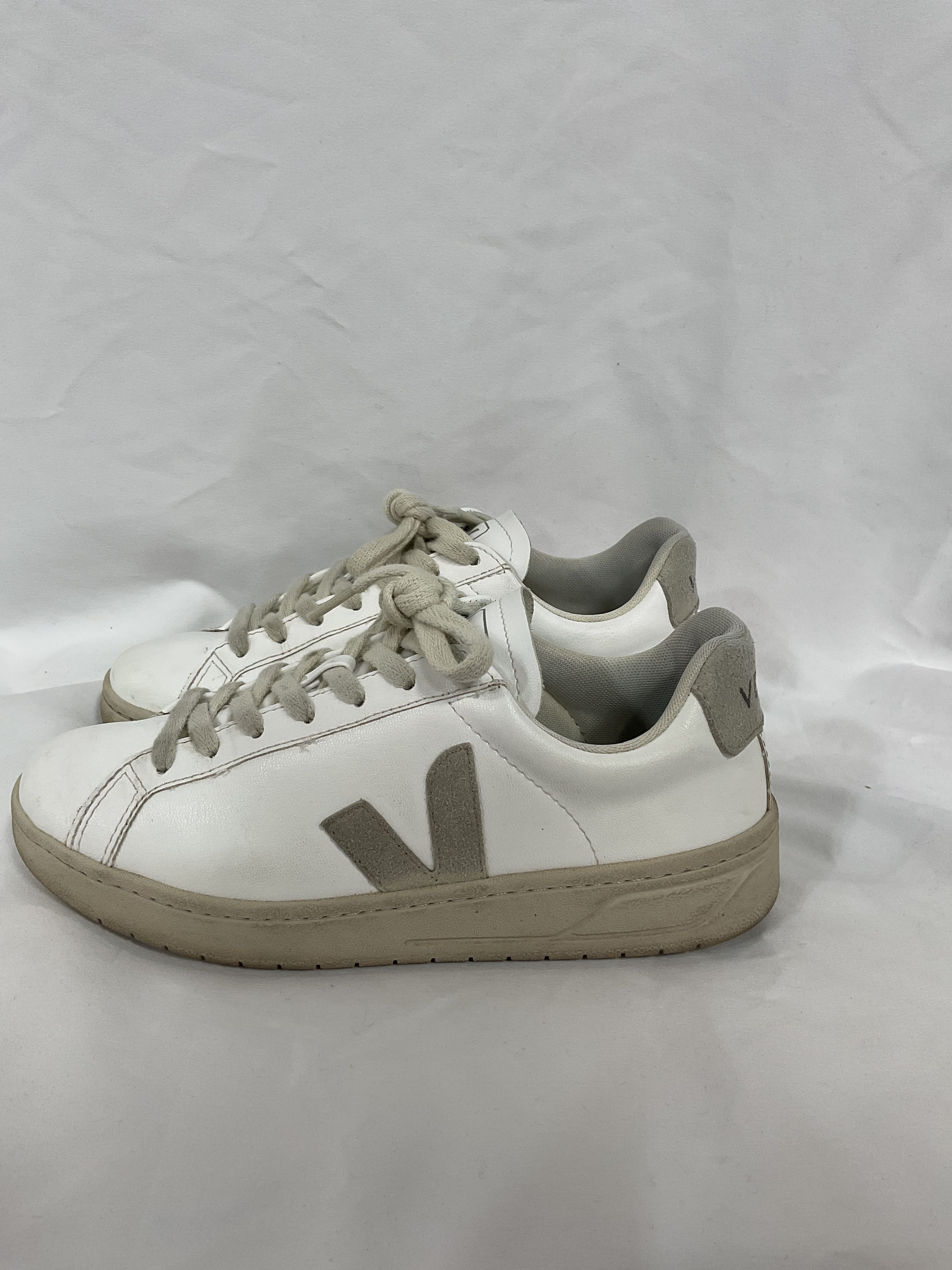 Urca Sneakers - Image 2