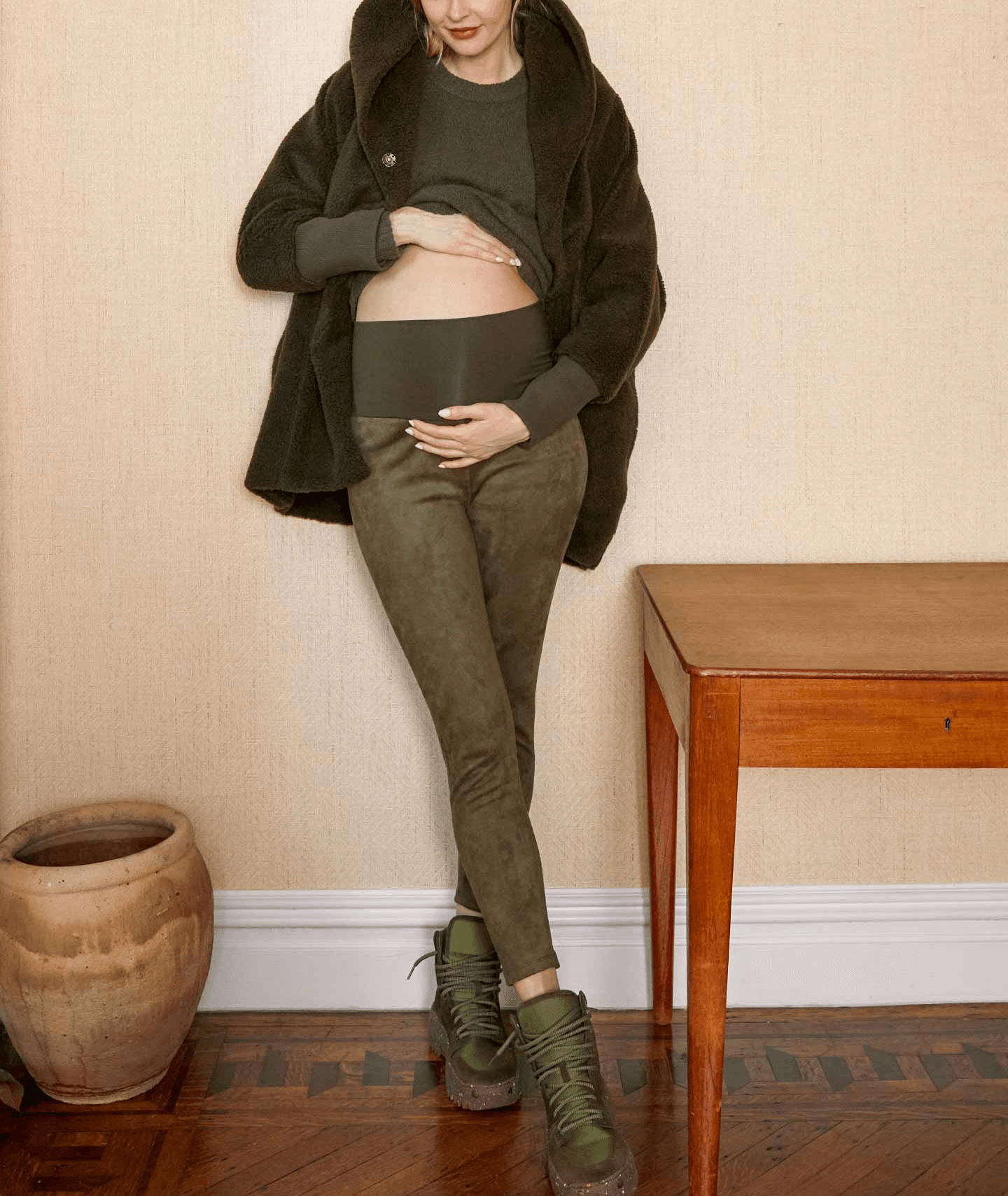 The Vegan Stretch Suede Before, During & After Legging - Image 1