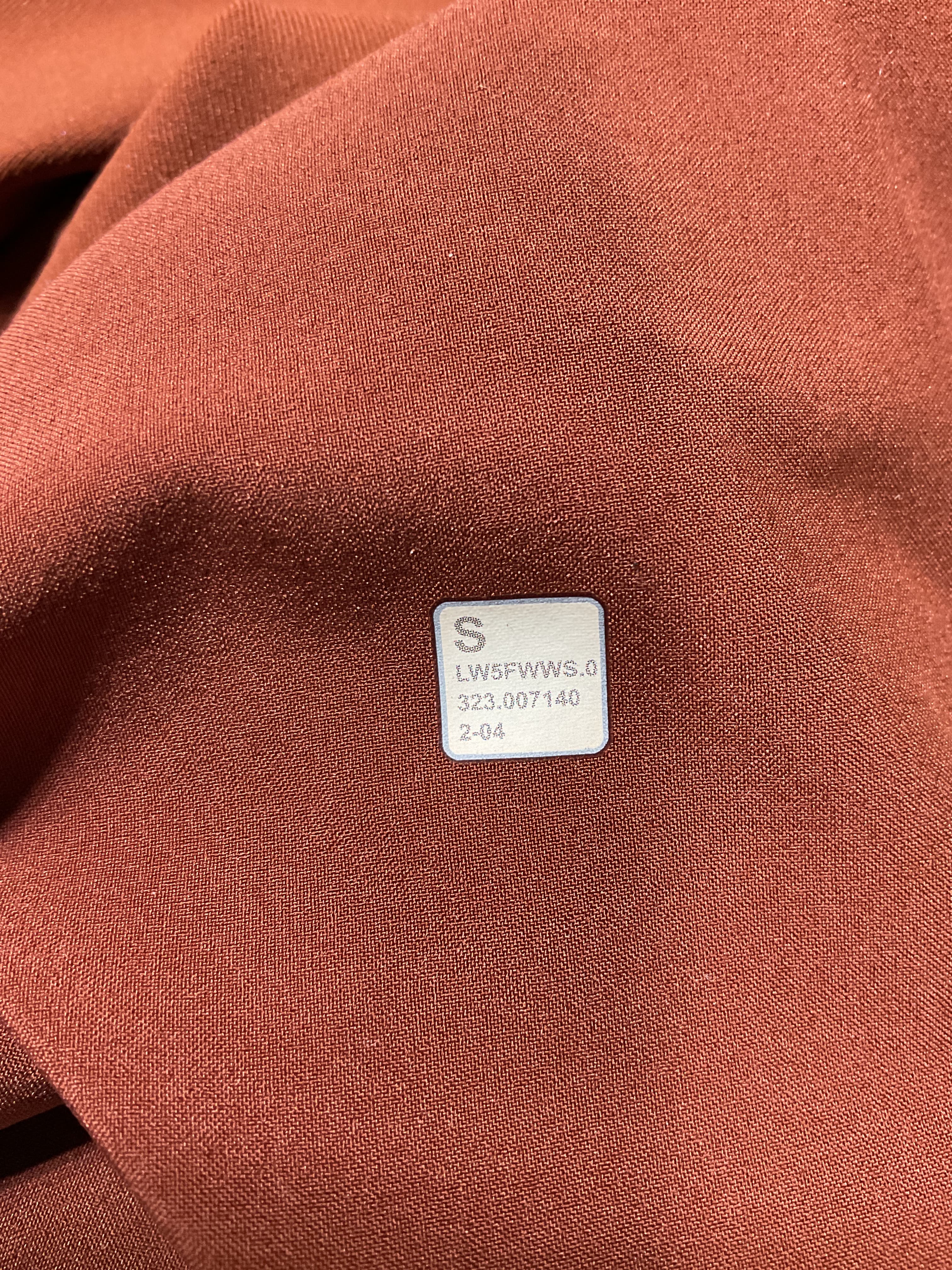 Straight-Leg Mid-Rise Pant Luxtreme - Image 4