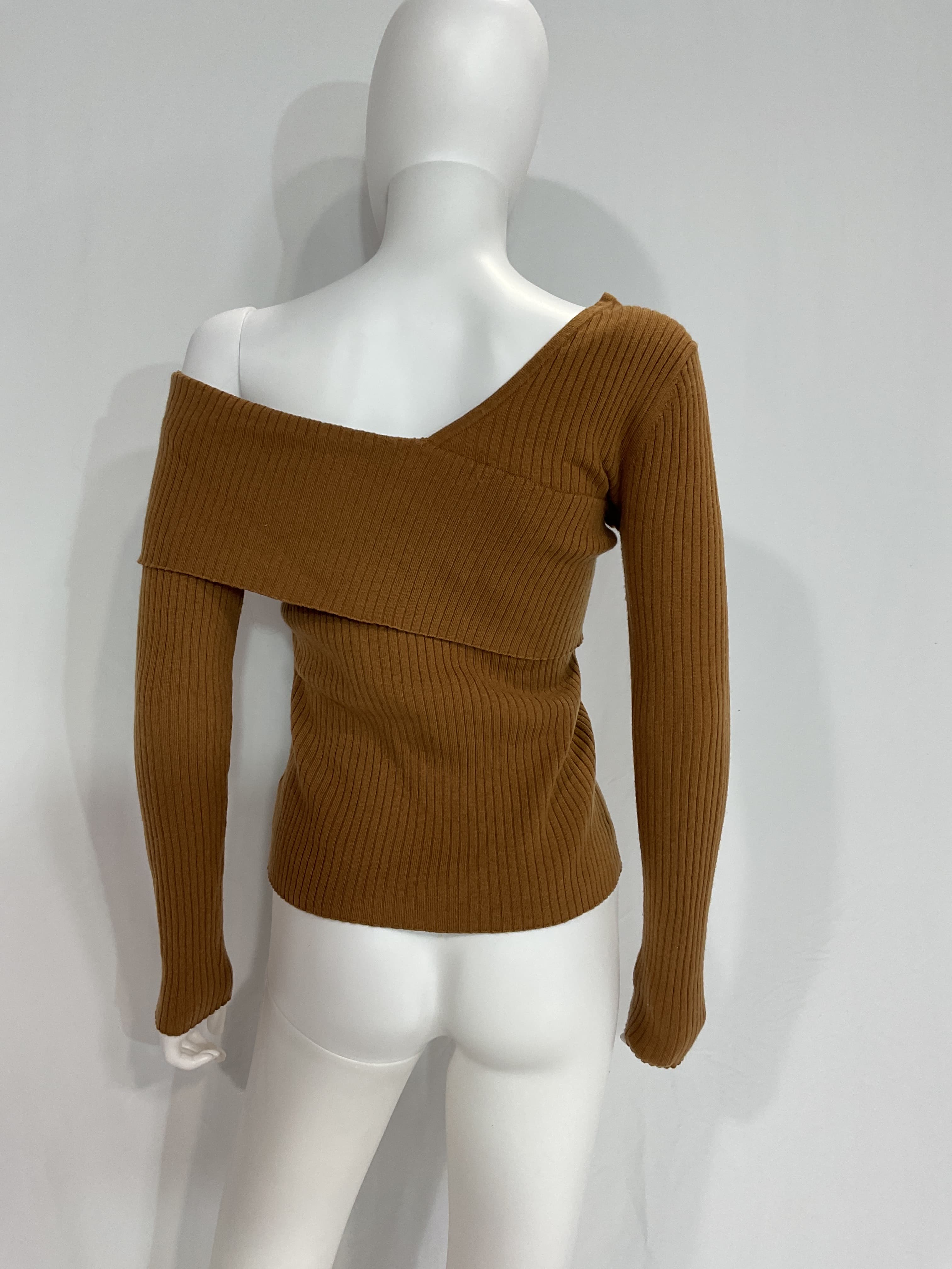 Booker Sweater In Camel - Image 3