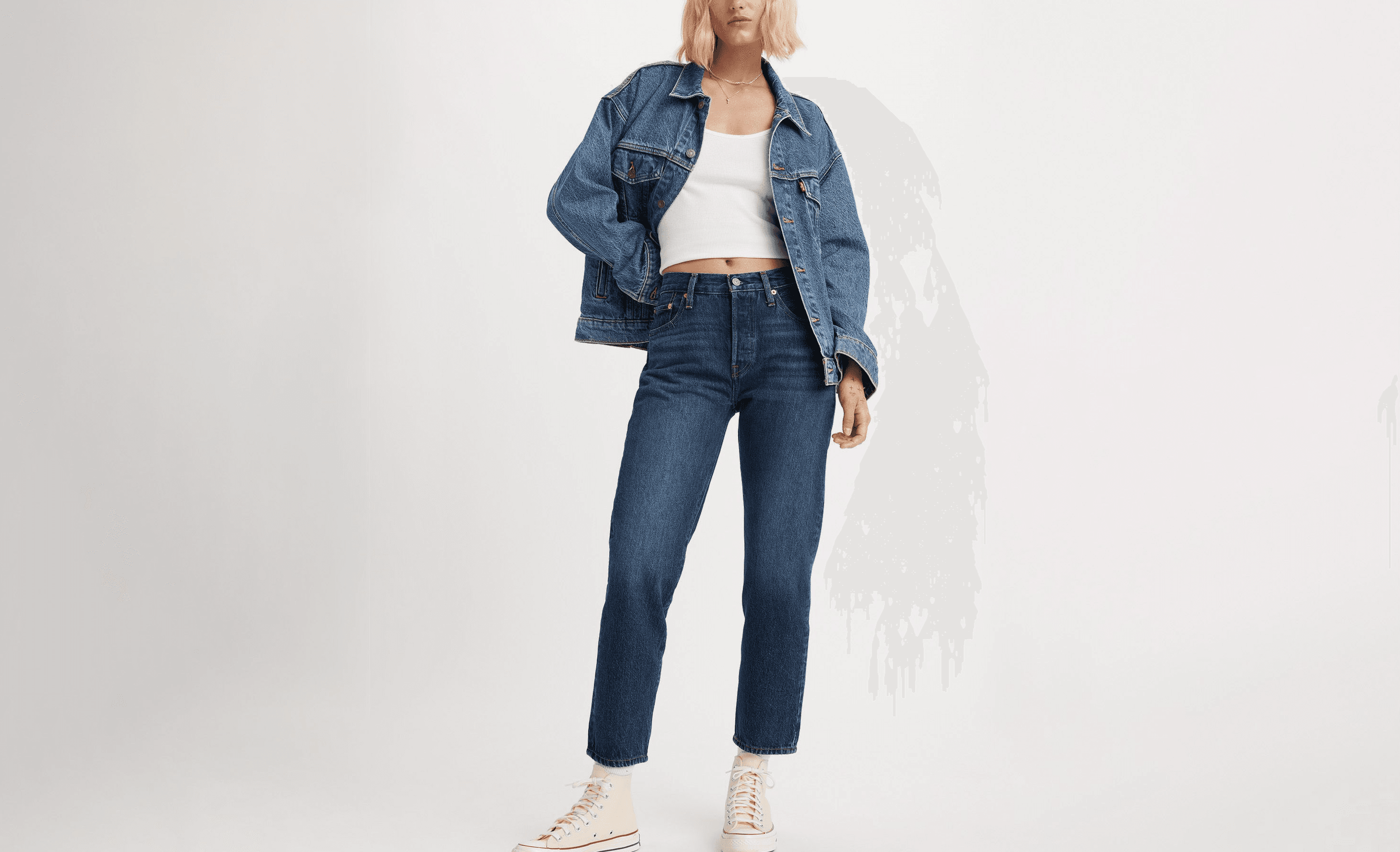 501 Cropped Women's Jeans - Image 1