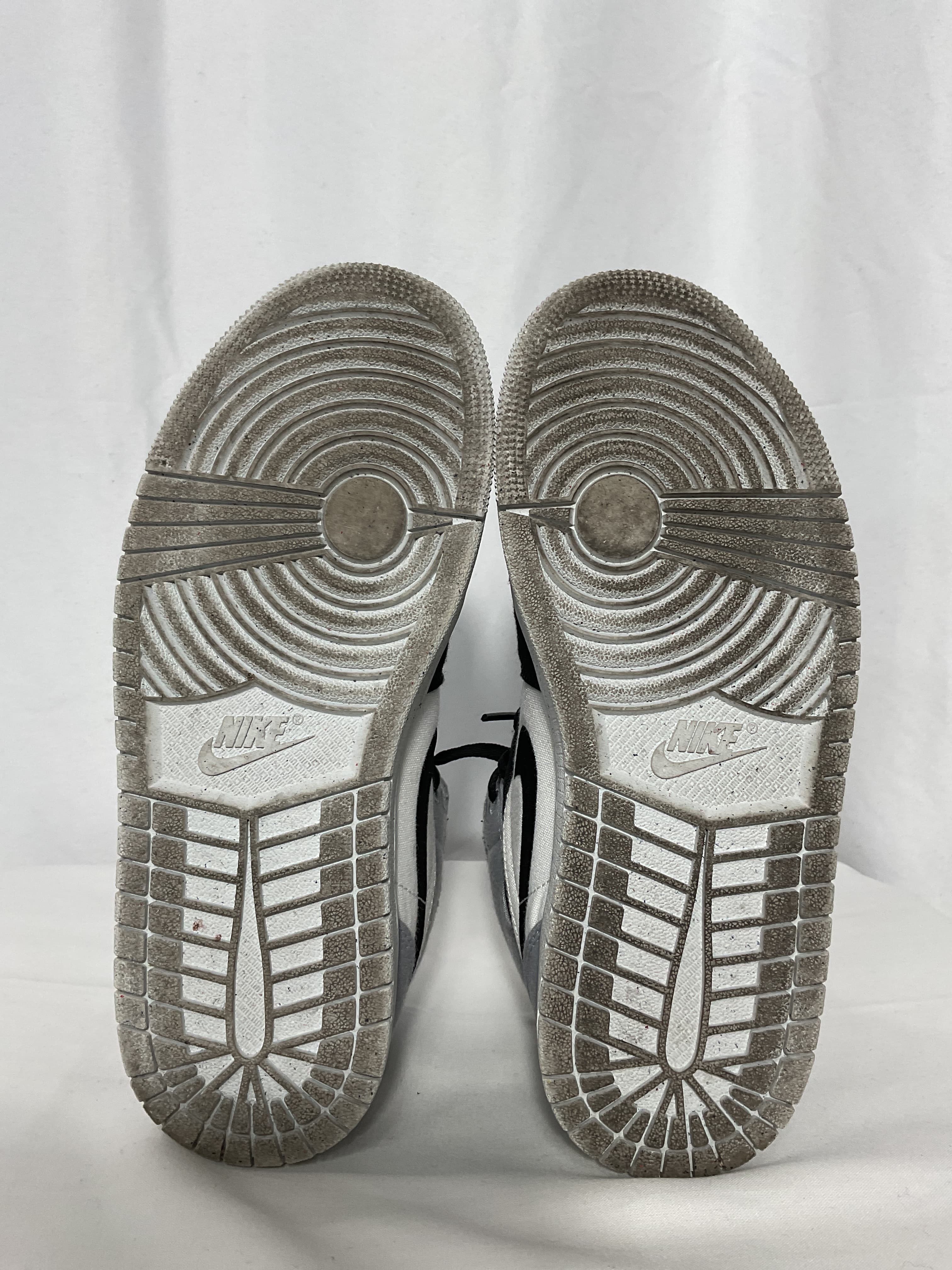 Air Jordan 1 Mid Sneaker - Image 3