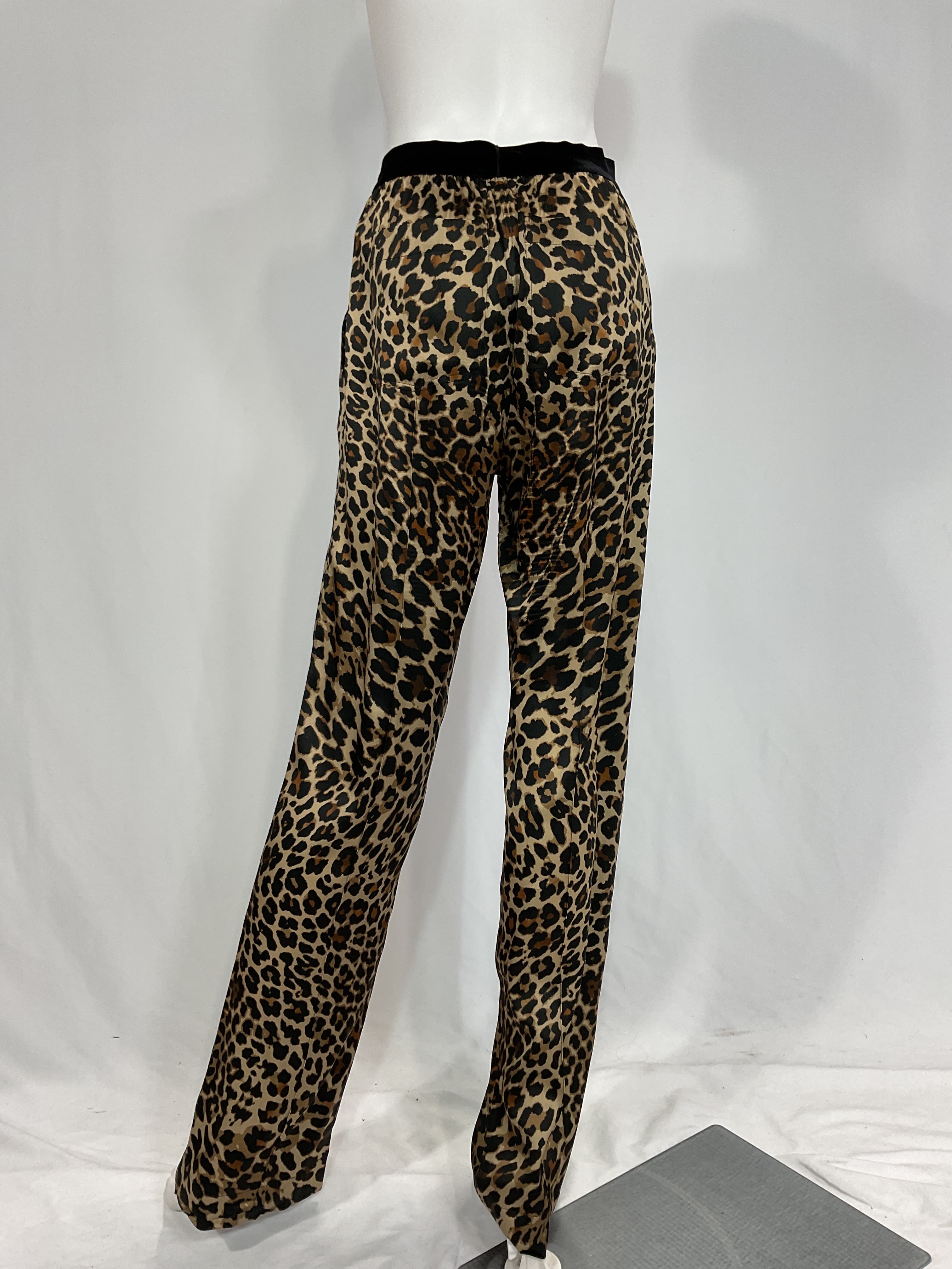 Velvet-Trimmed Leopard-Print Stretch-Silk Satin Pants - Image 3