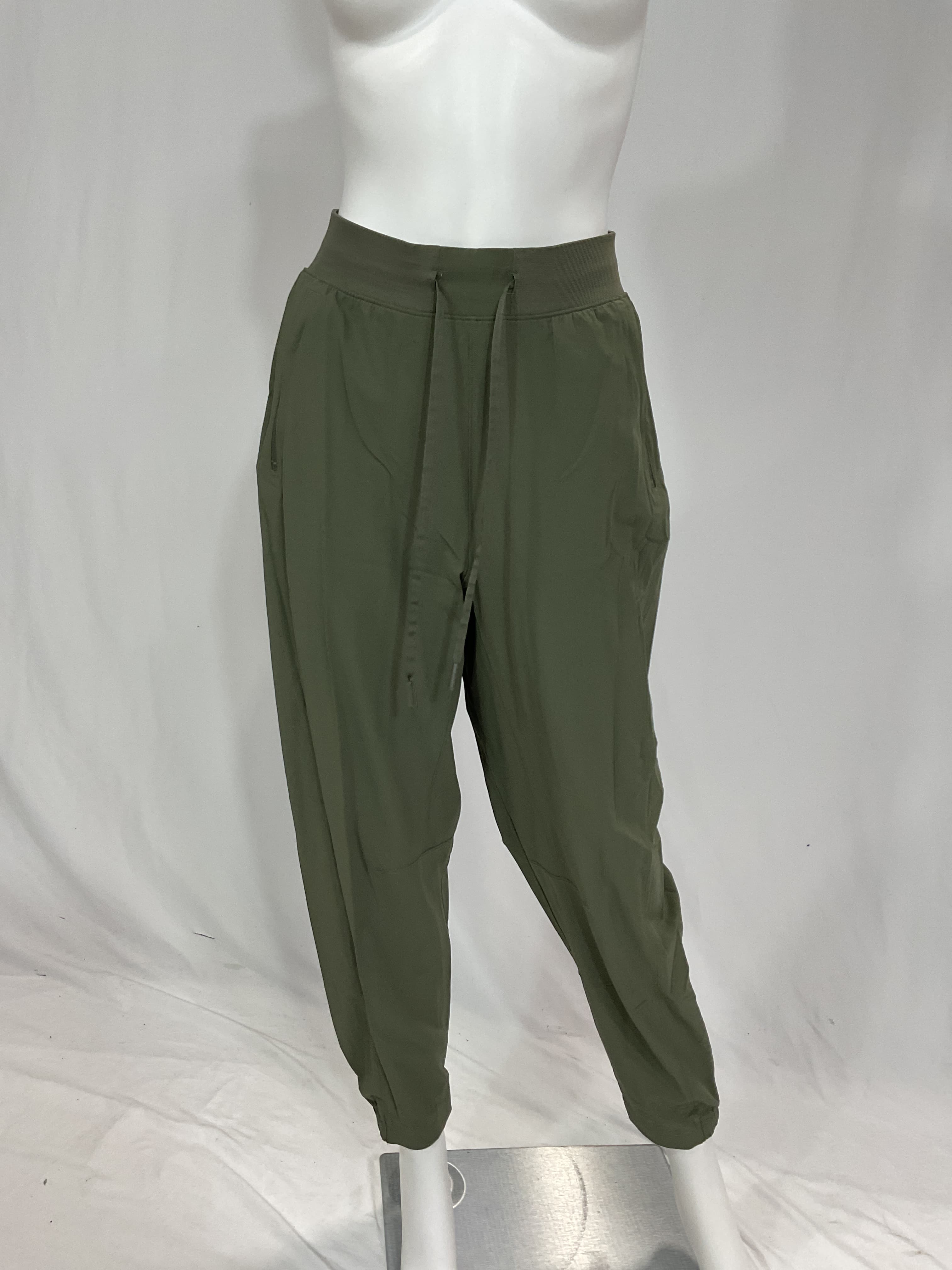 License To Train High-Rise Pant - Image 4