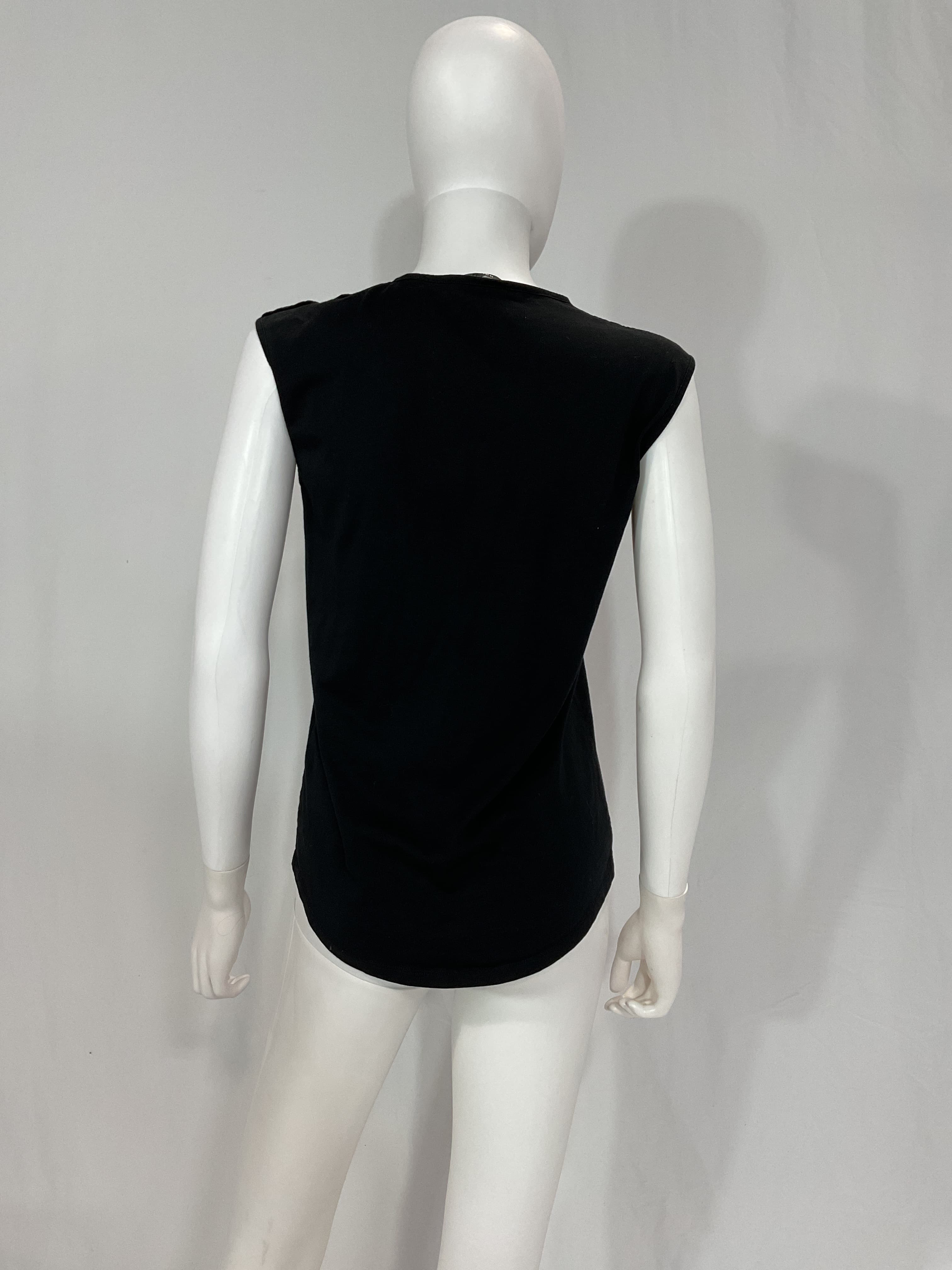 Button-Trimmed Sleeveless Logo T-Shirt - Image 2