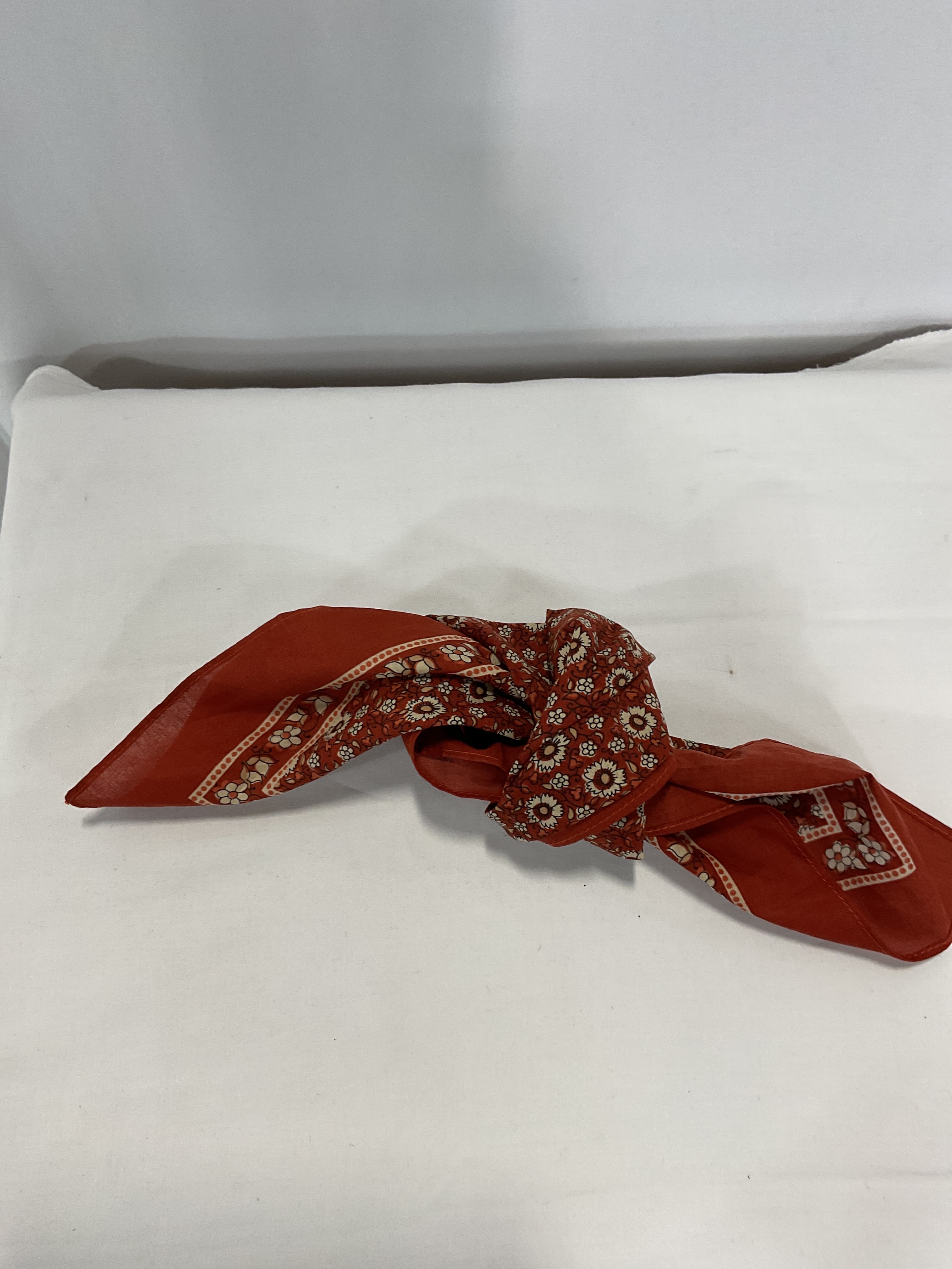 Floral Foulard - Image 4