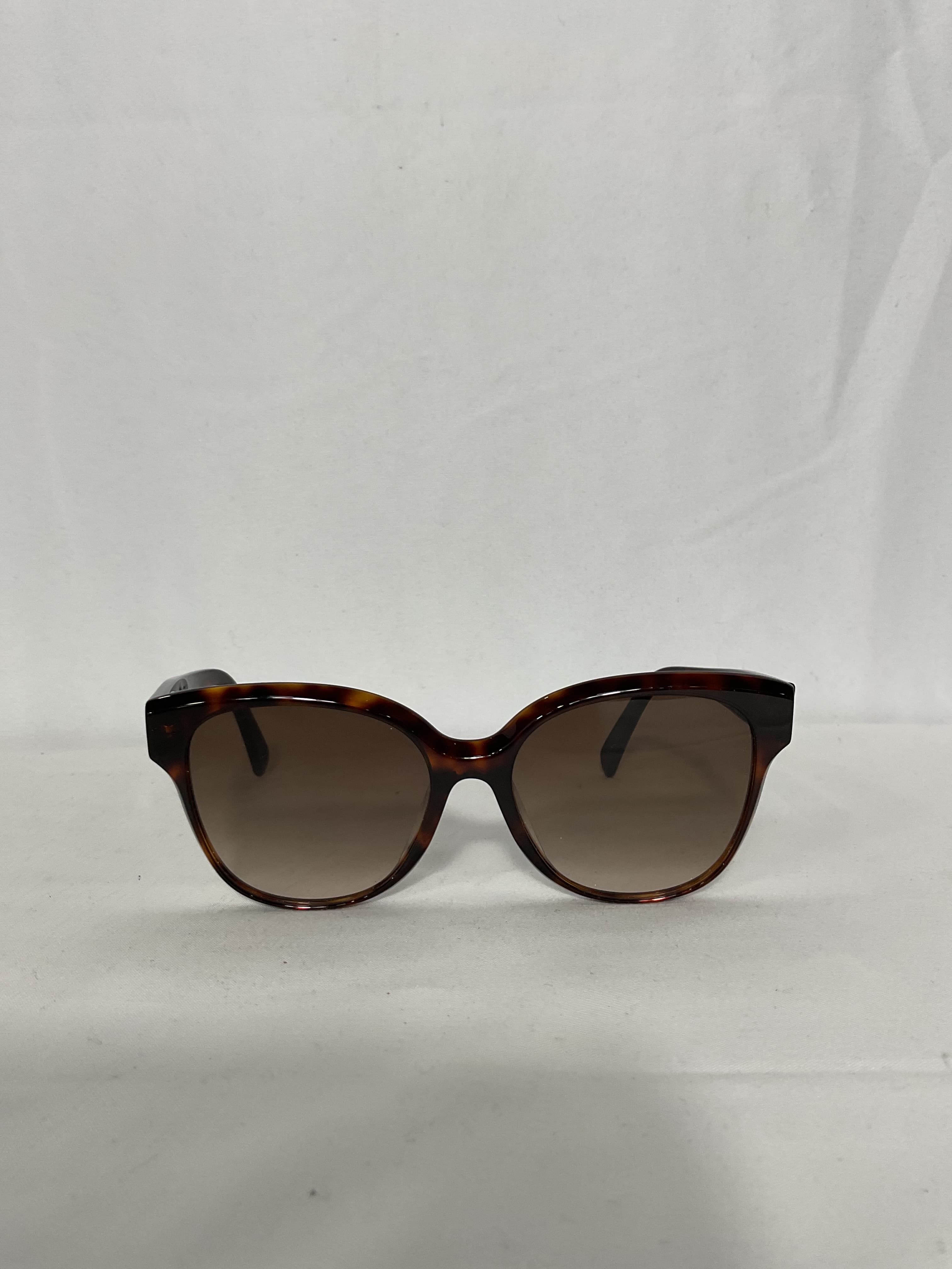 Cat-Eye Gradient Sunglasses - Image 2