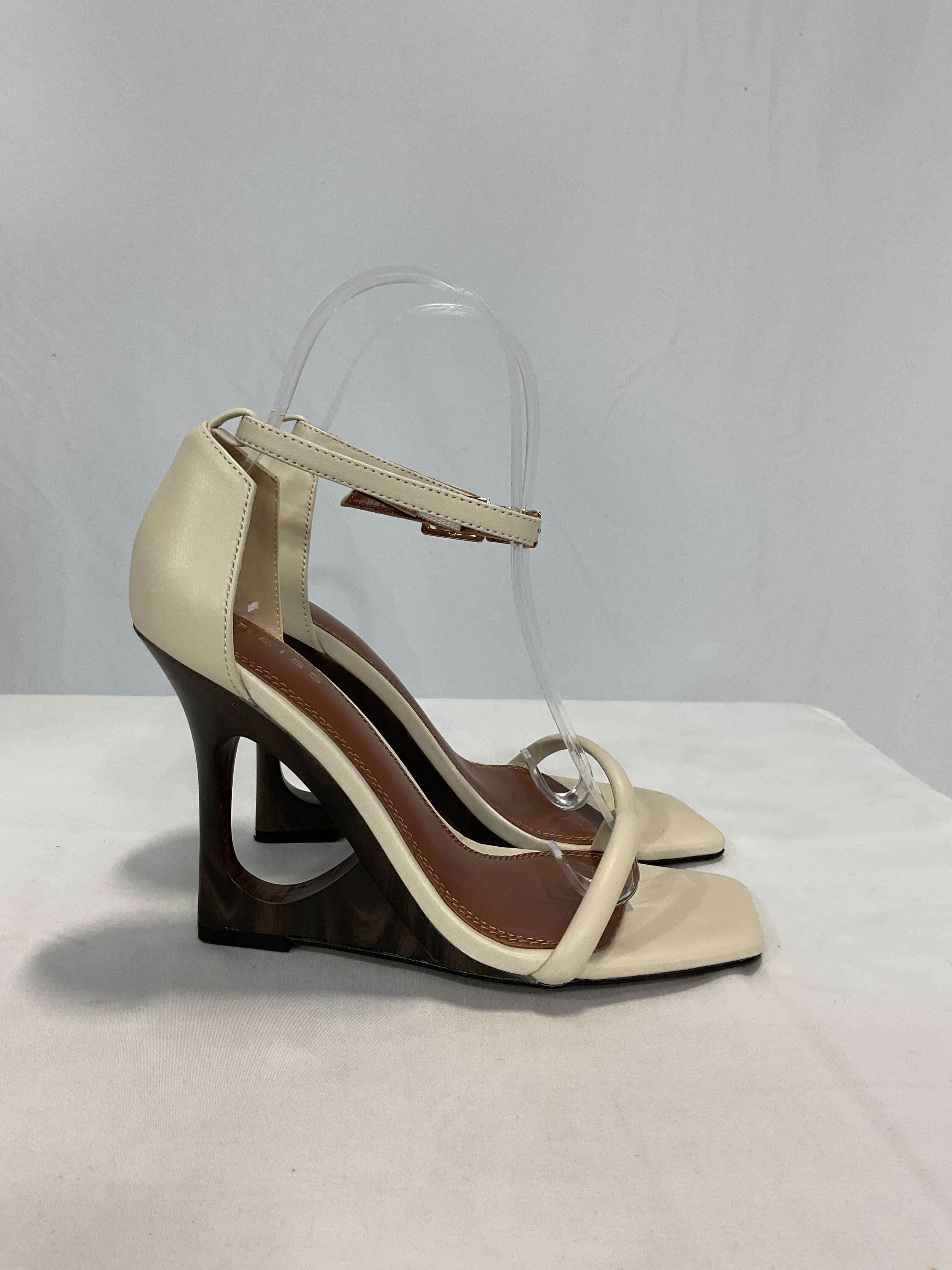 Cora Ankle Strap Wedge Sandal - Image 3