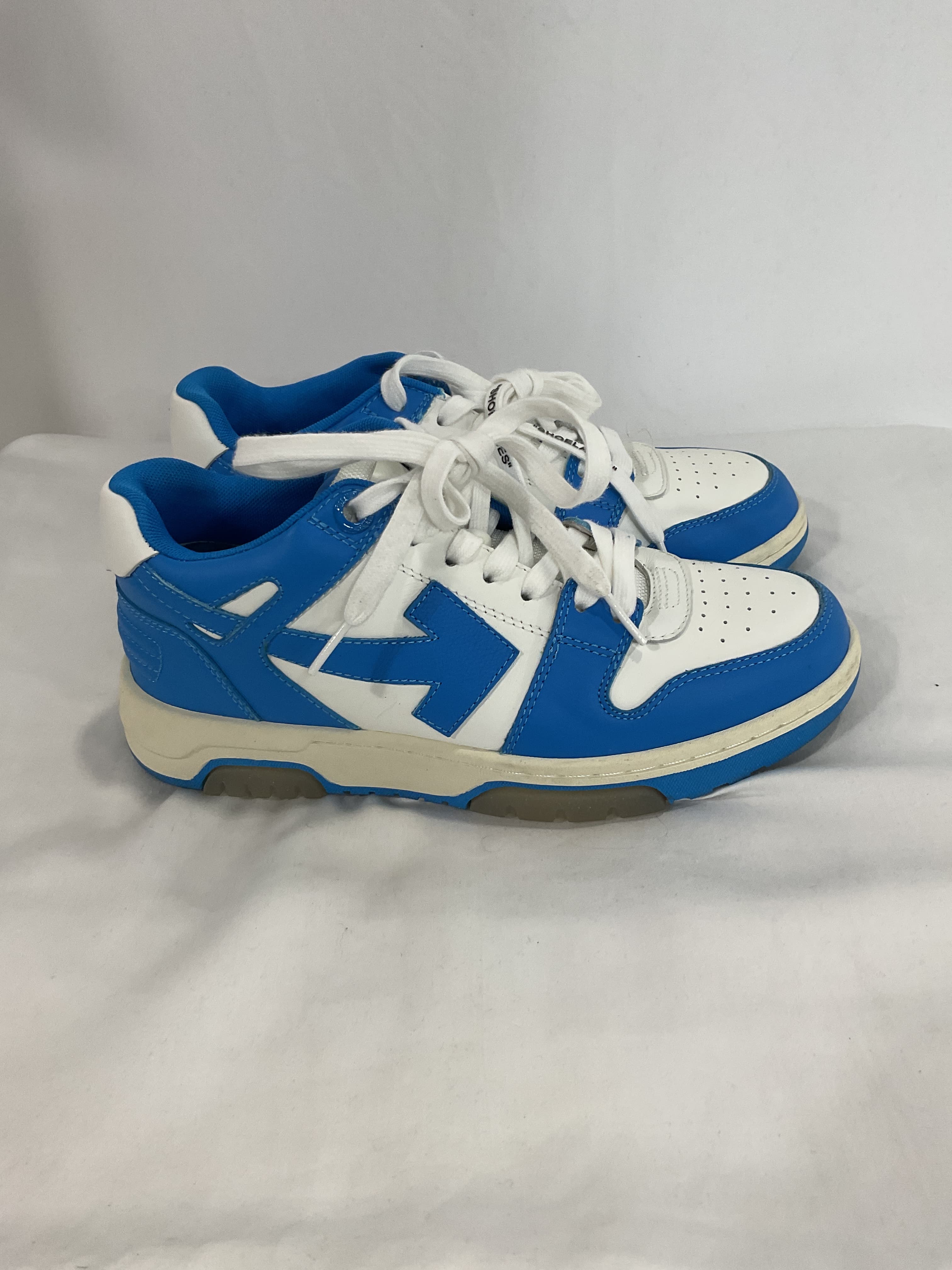 Out Of Office Sneaker In White & Blue - Image 4