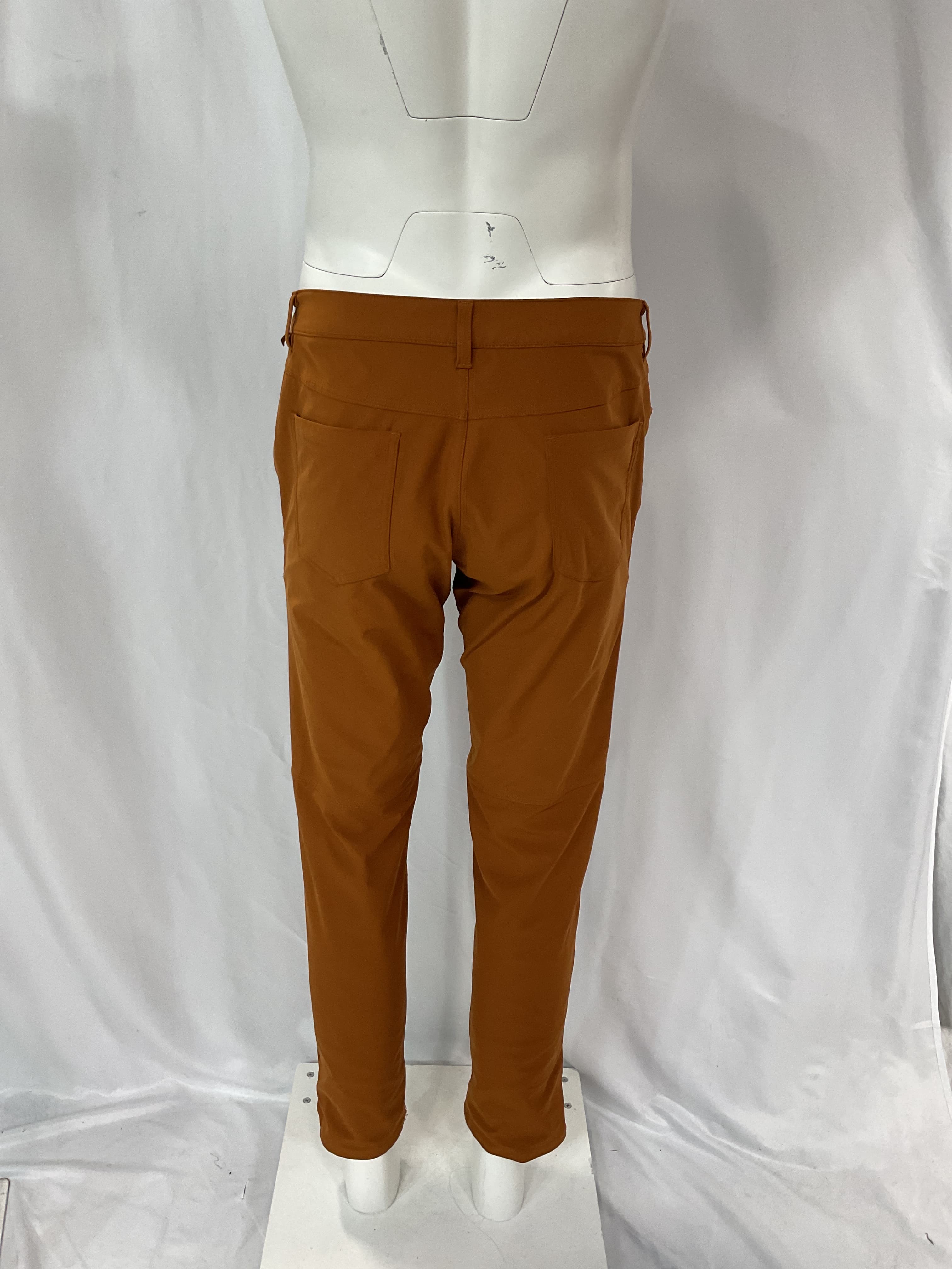Abc Classic-Fit Pant 34" *warpstreme - Image 3