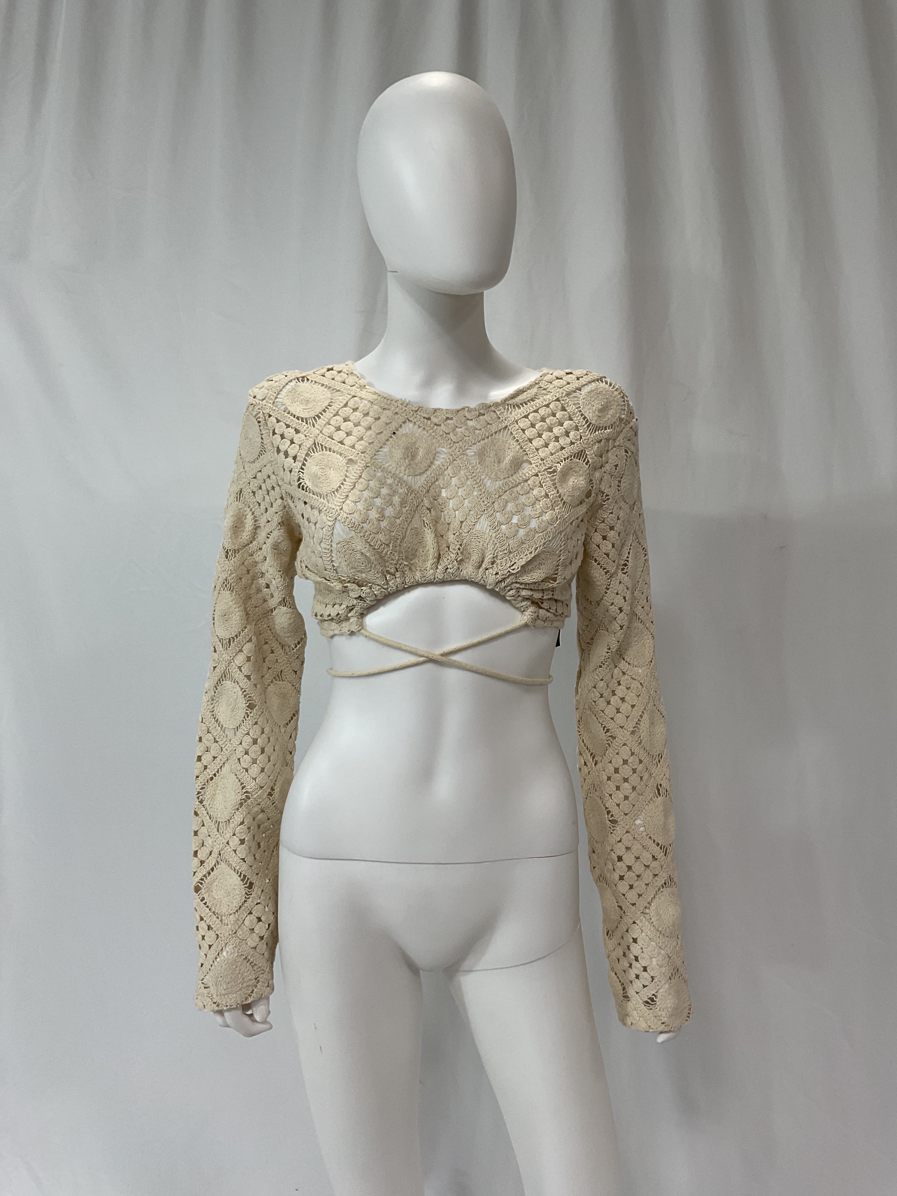 Hira Crochet Top In Chalk - Image 4