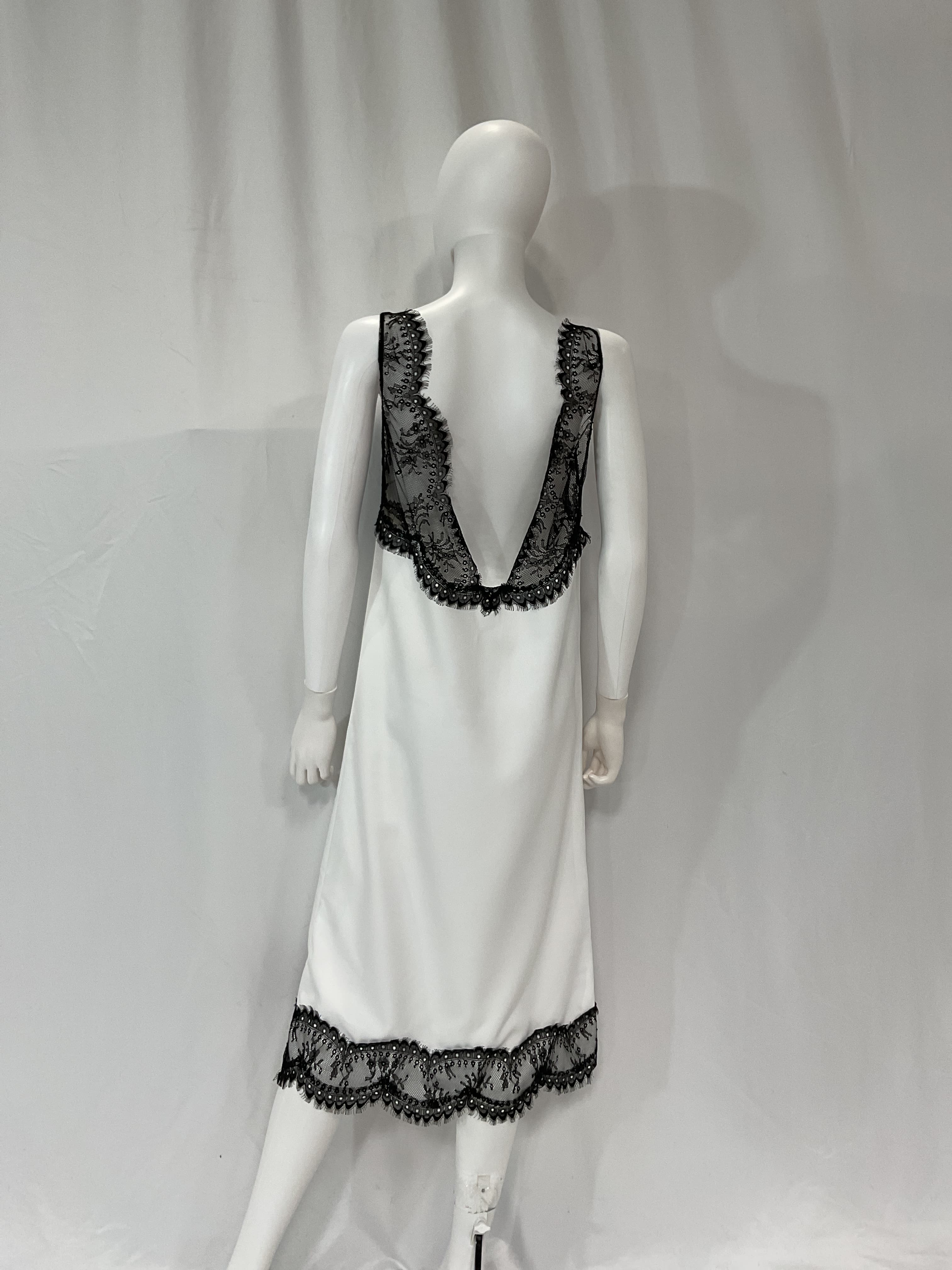 Easy Lace-Trimmed Twill Midi Dress - Image 4