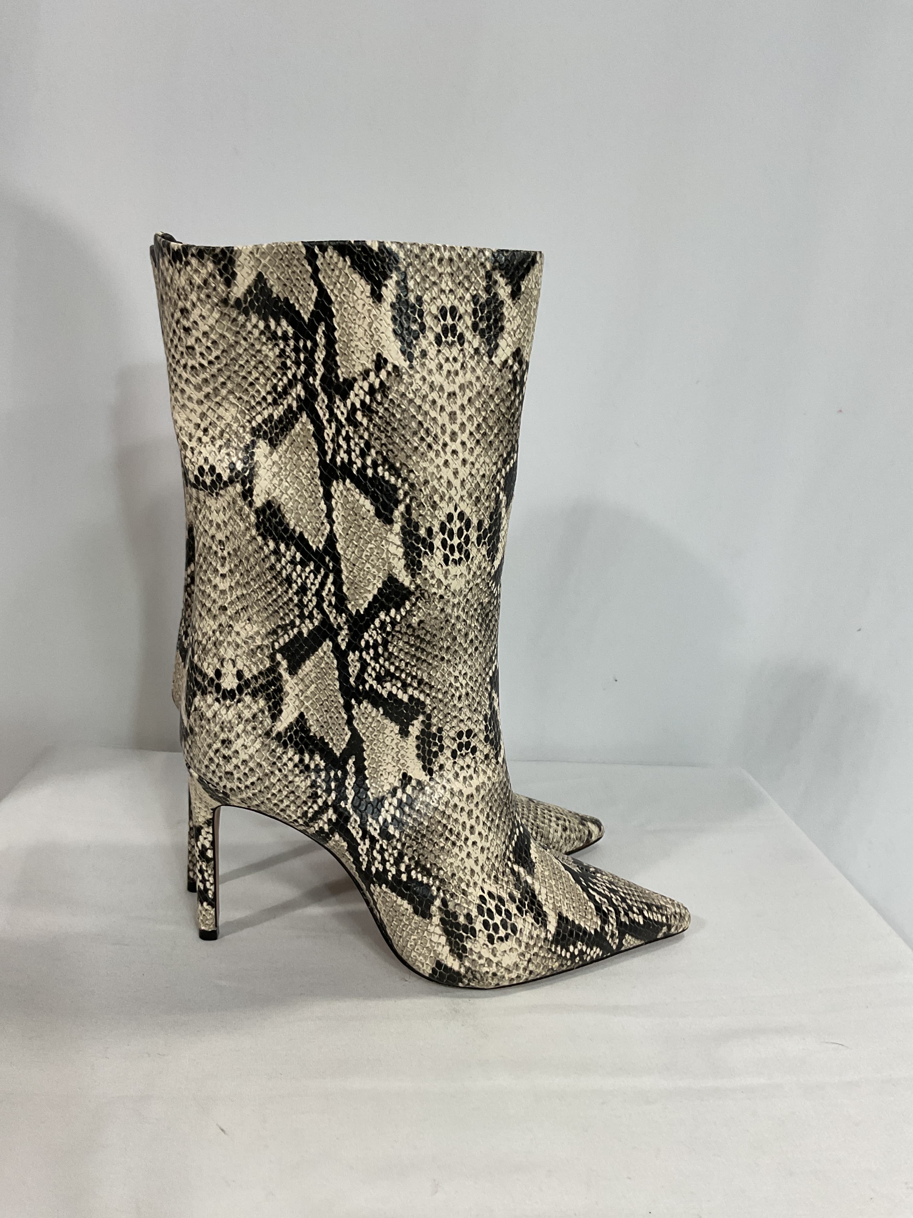 Mary Heel - Image 3