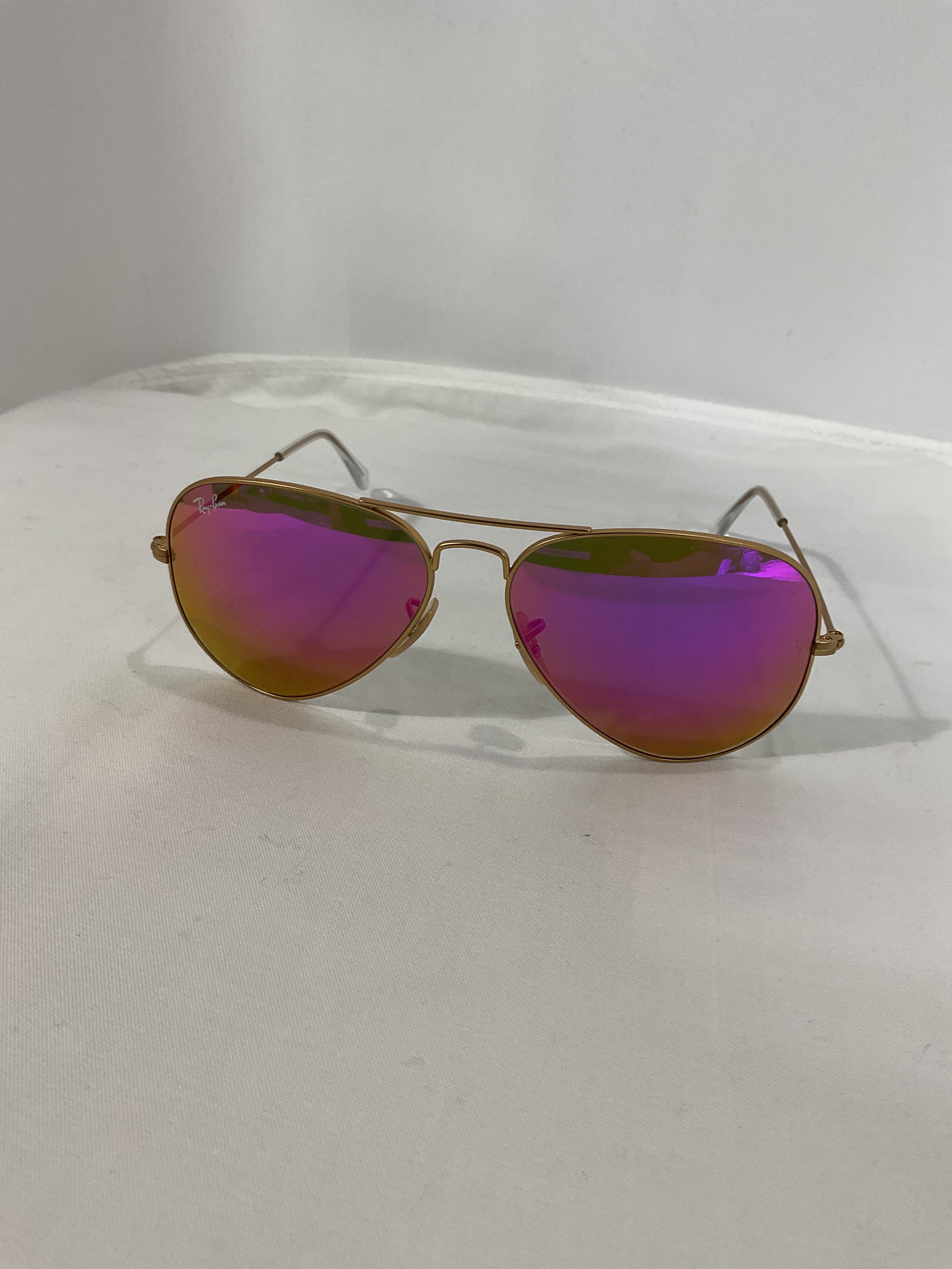 Aviator Flash Lenses In Gold & Cyclamen Mirror - Image 4