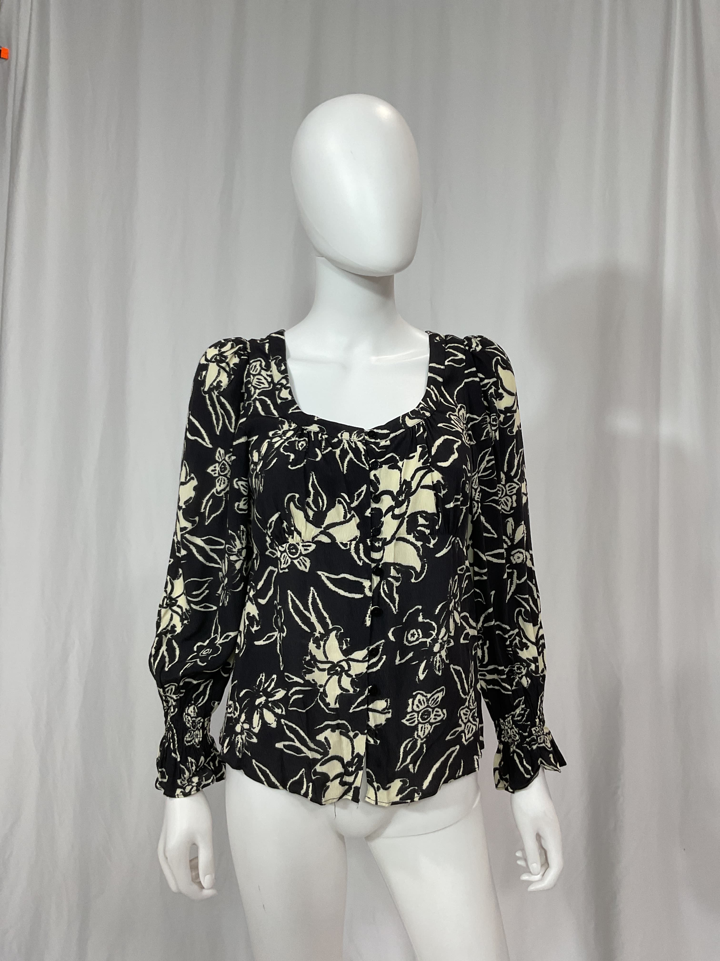 Sessee Floral Print Blouse - Image 3