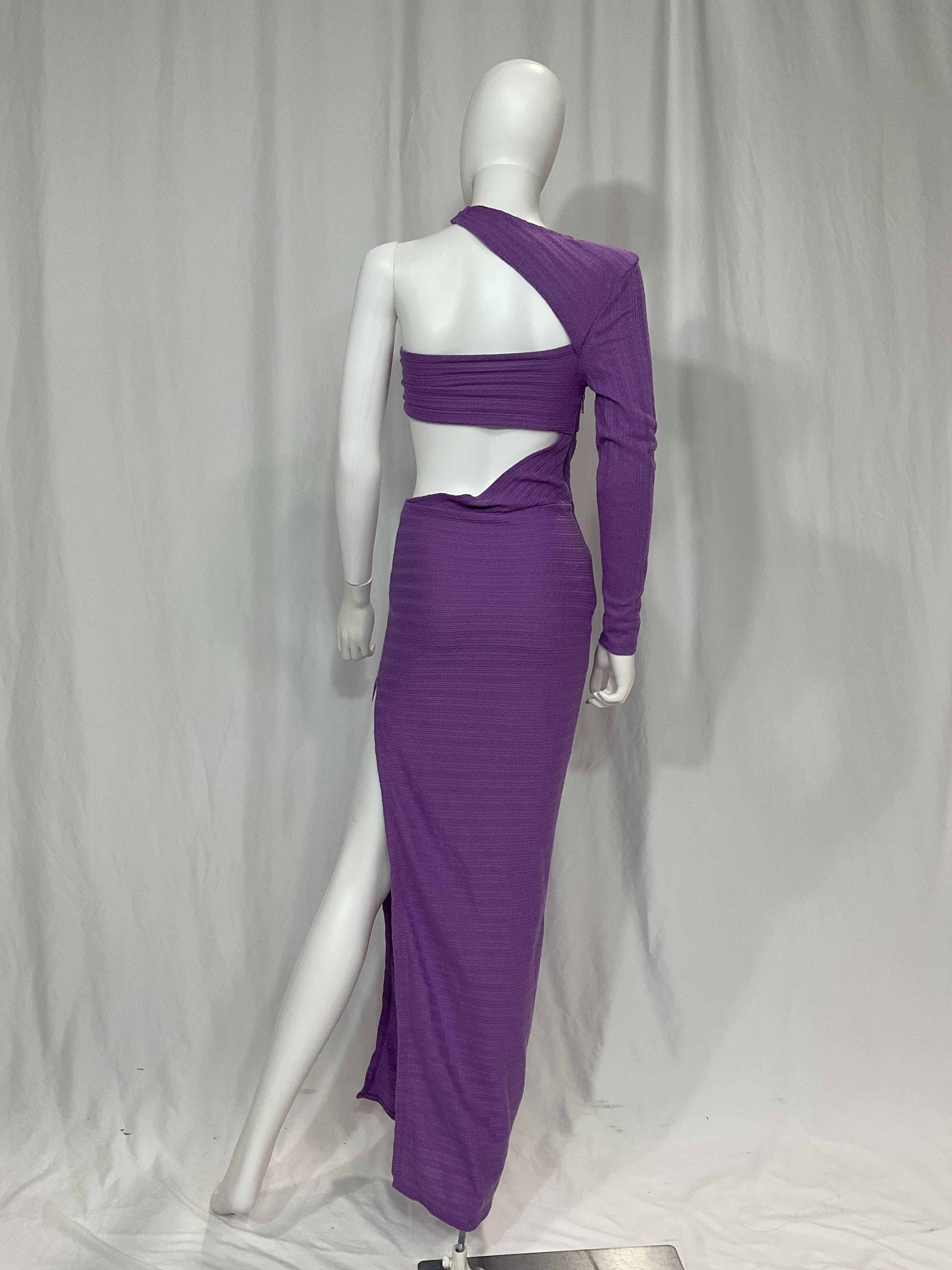Amara Midi Dress In Purple - Image 3