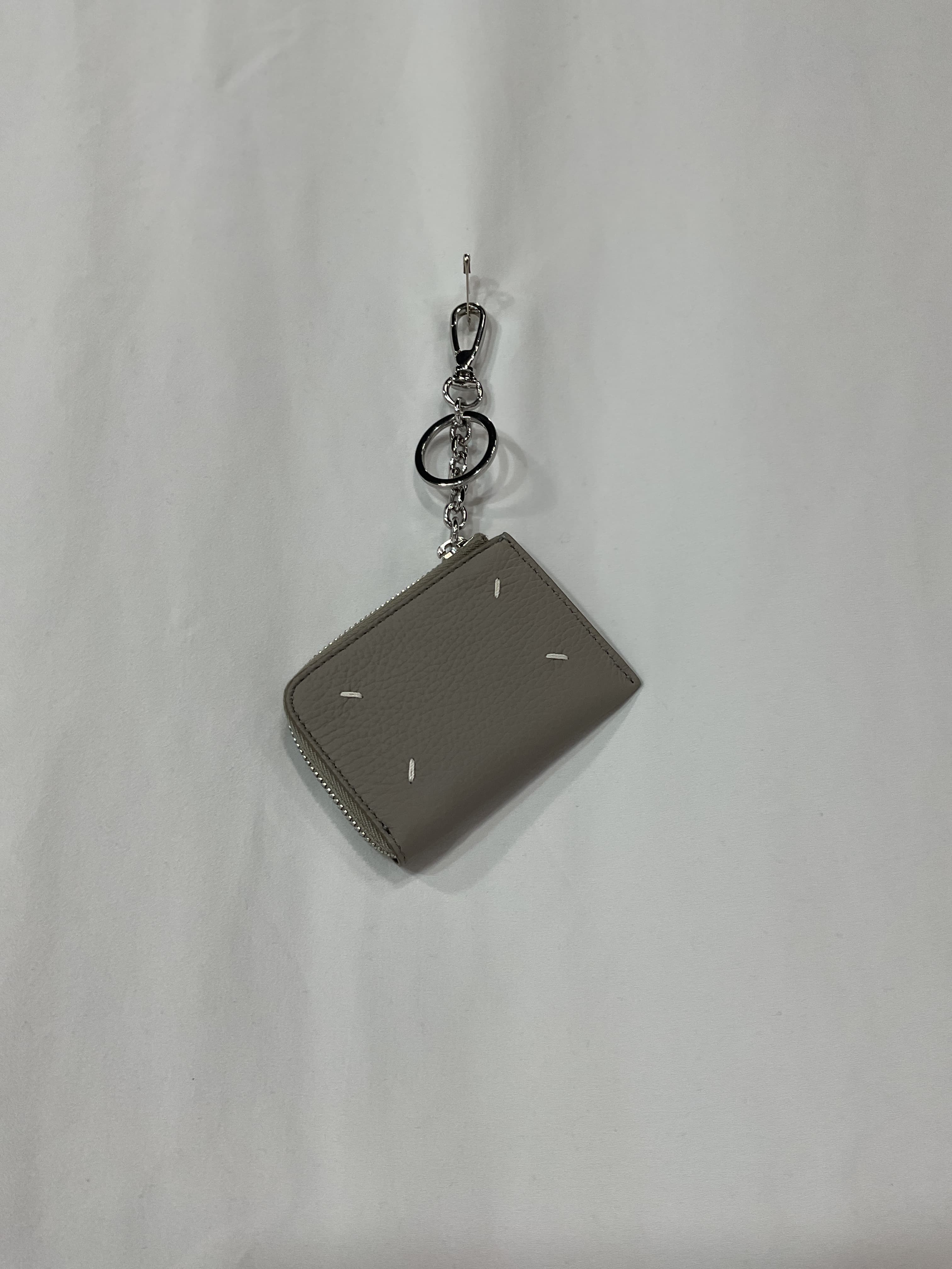 Taupe Keyring Wallet - Image 3