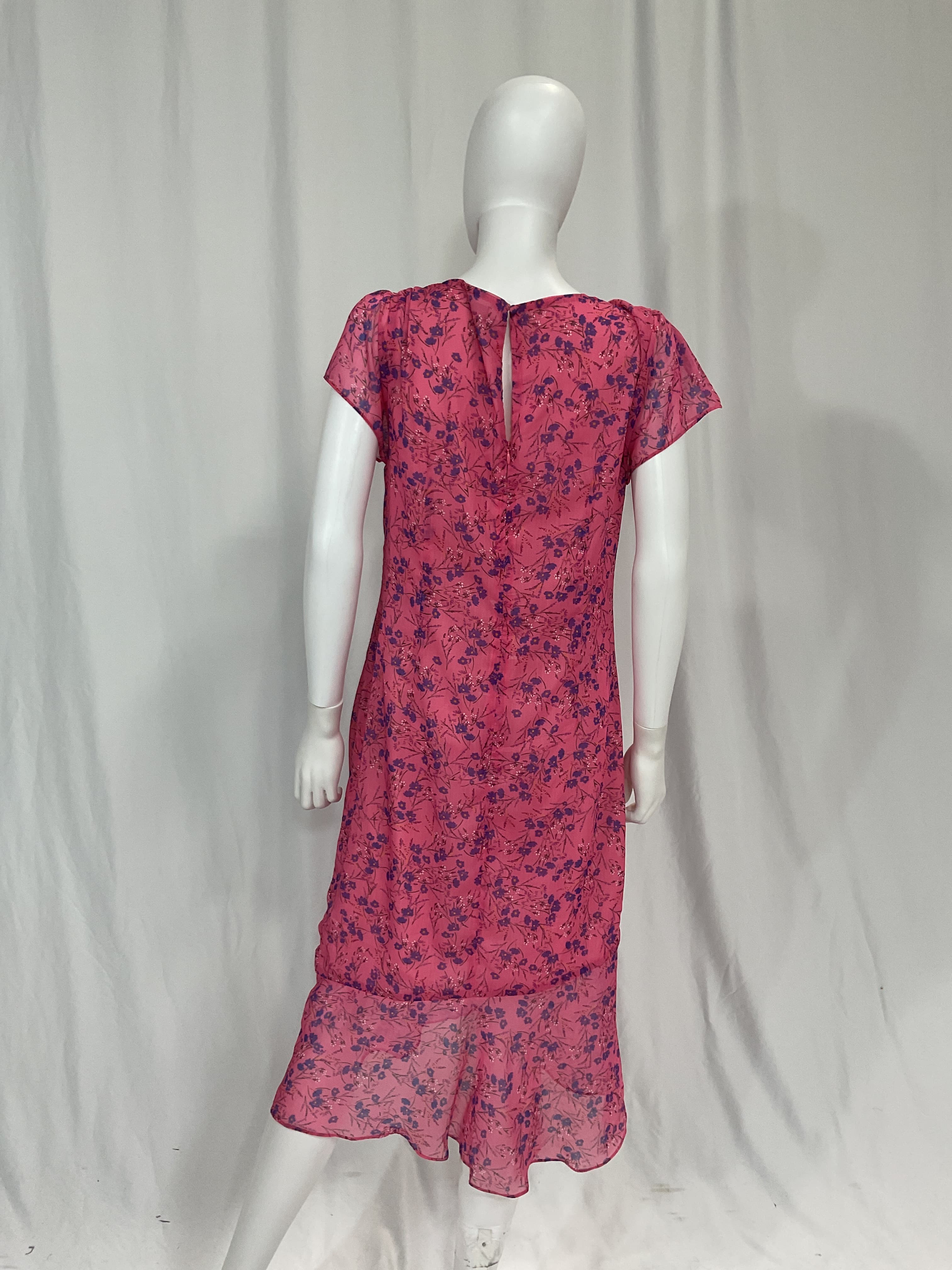 Elaine Midi Dress In Pink Baybreeze - Image 2