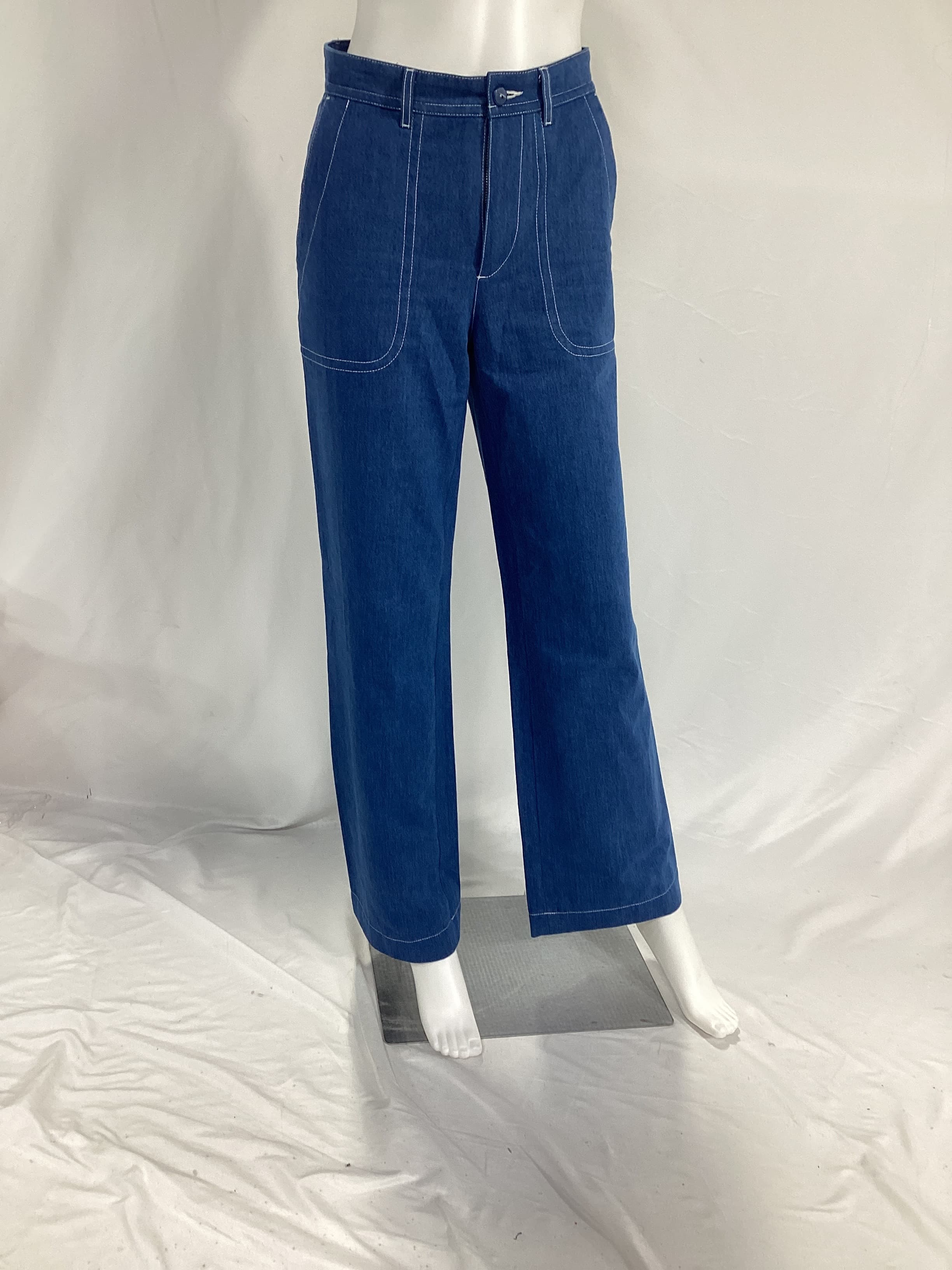 Mid-Rise Wide Leg Jeans - Image 2