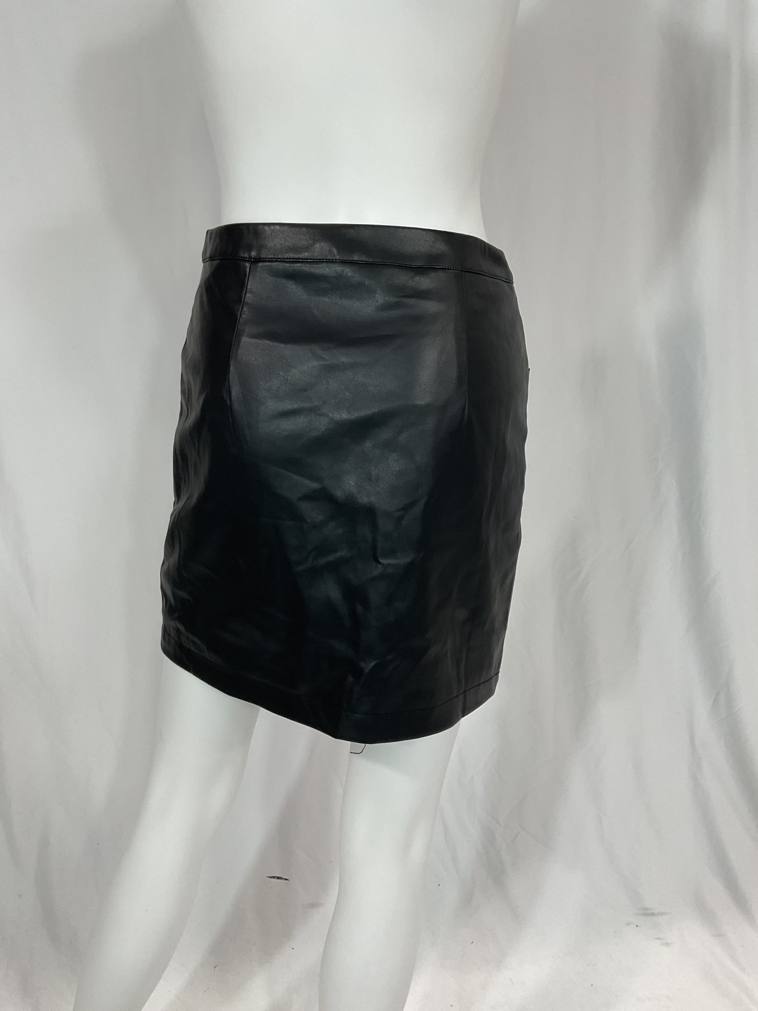 Stellah Faux-Leather Button-Front Mini Skirt - Image 4
