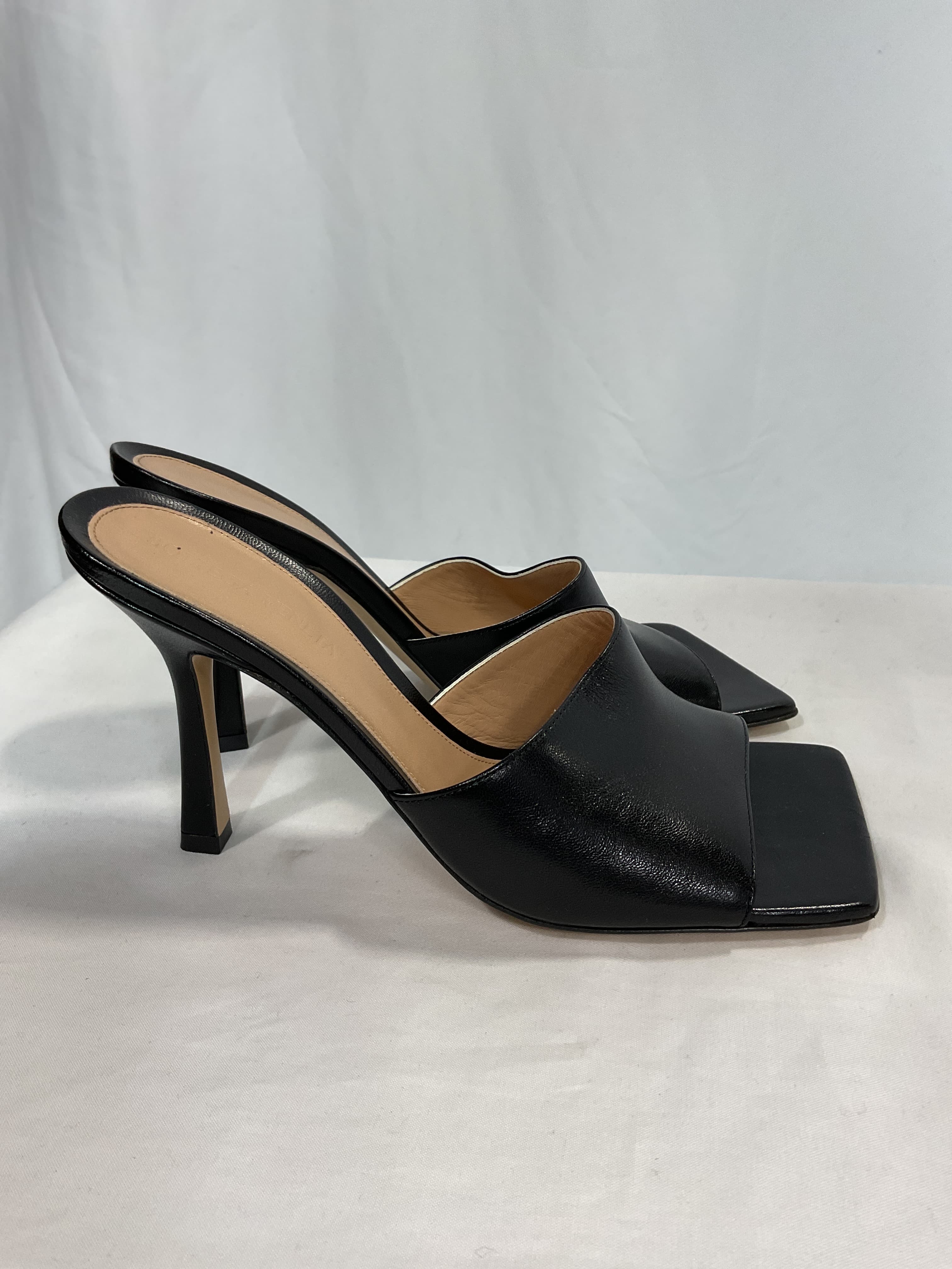 Stretch Mules - Image 4