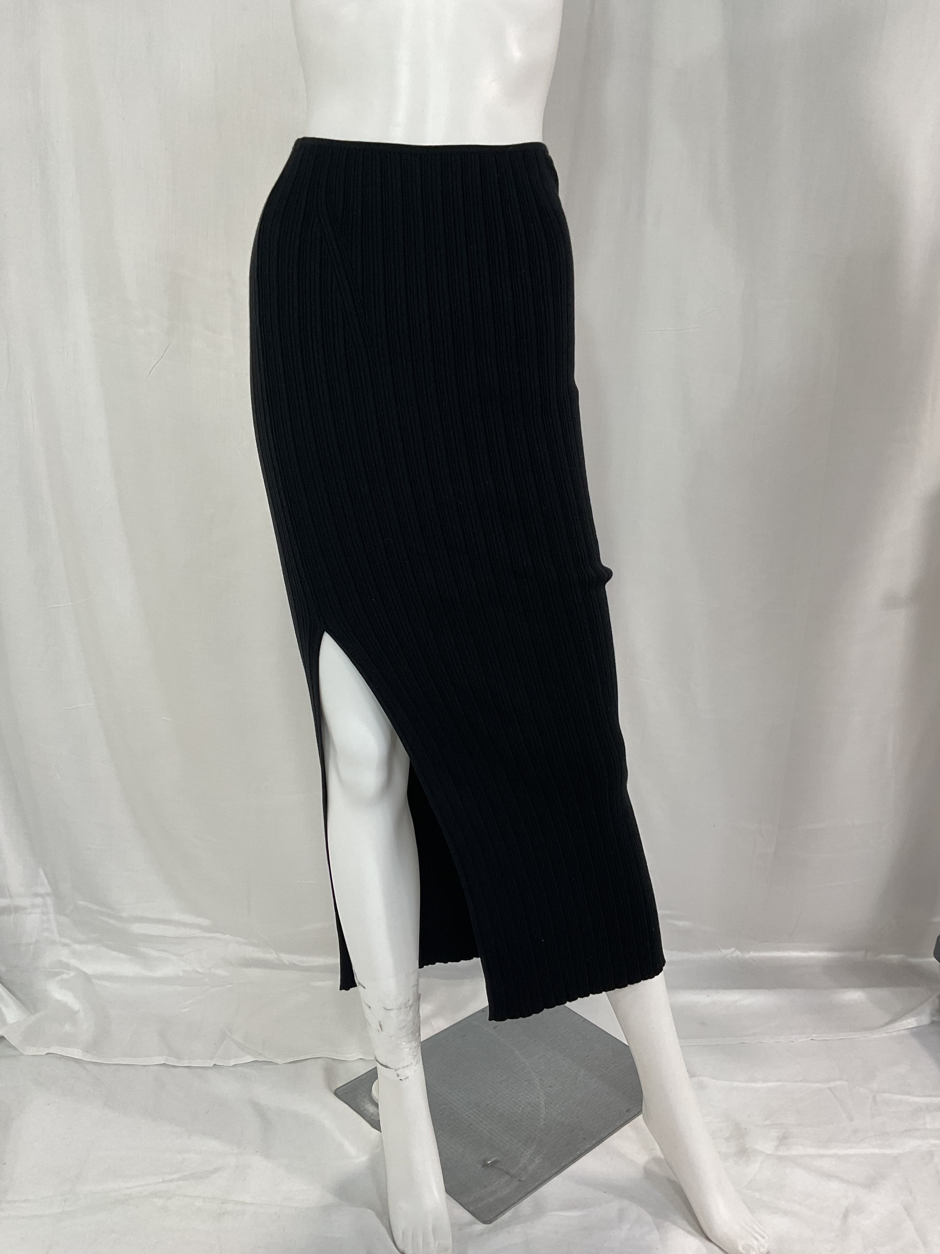 Black Sapodilla Midi Skirt - Image 3
