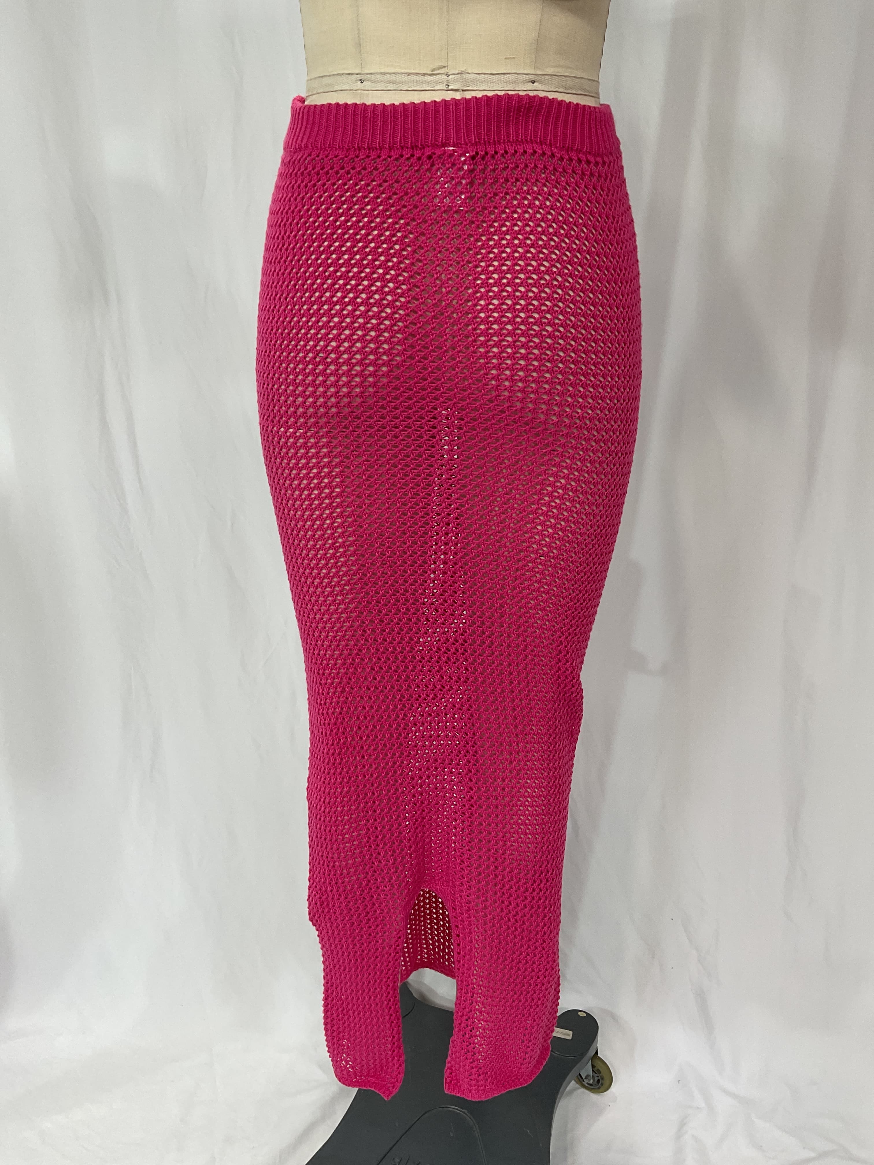 Aria Skirt In Hot Pink - Image 2