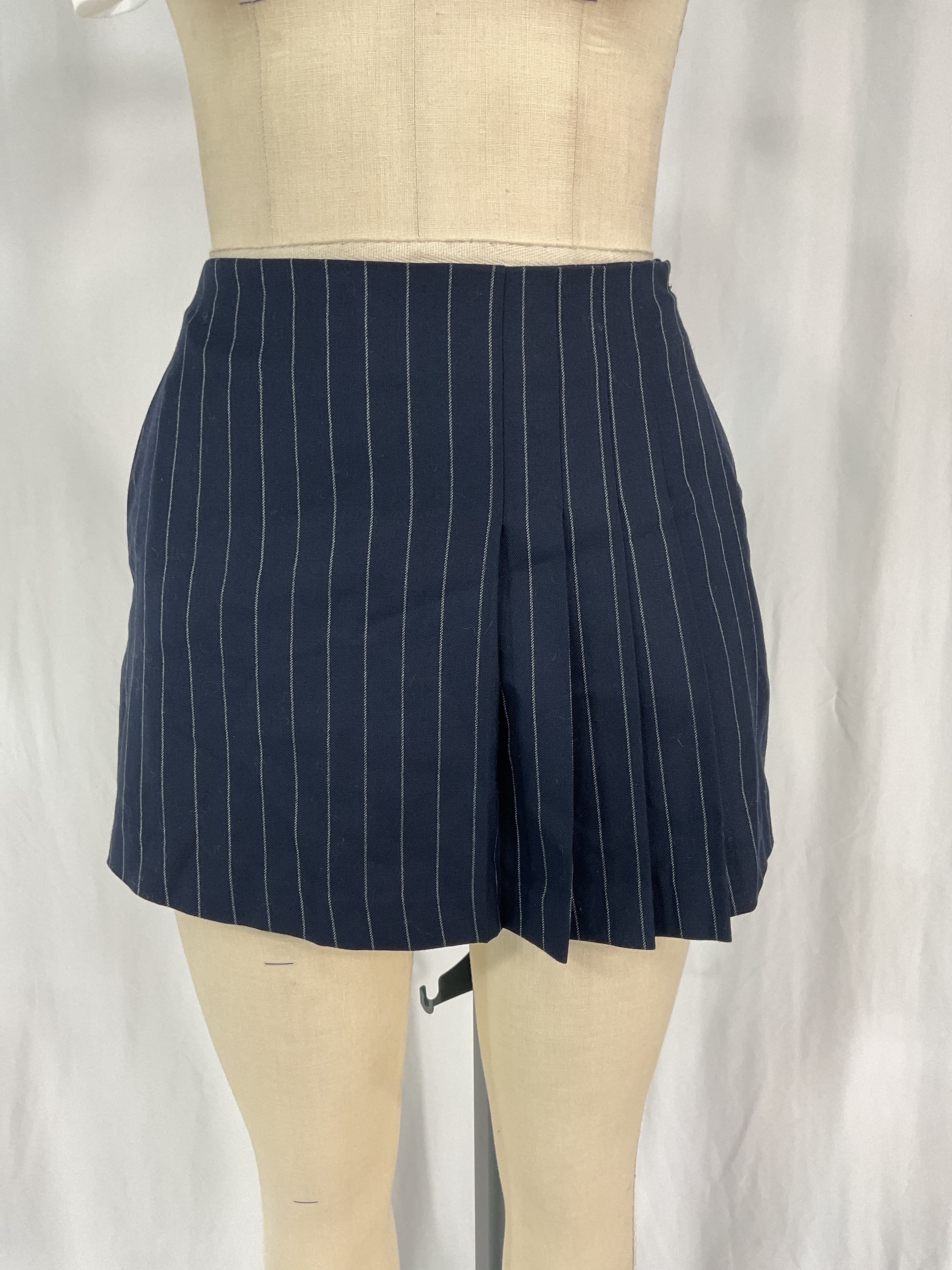 Naomi Pleated Skort In Navy - Image 4