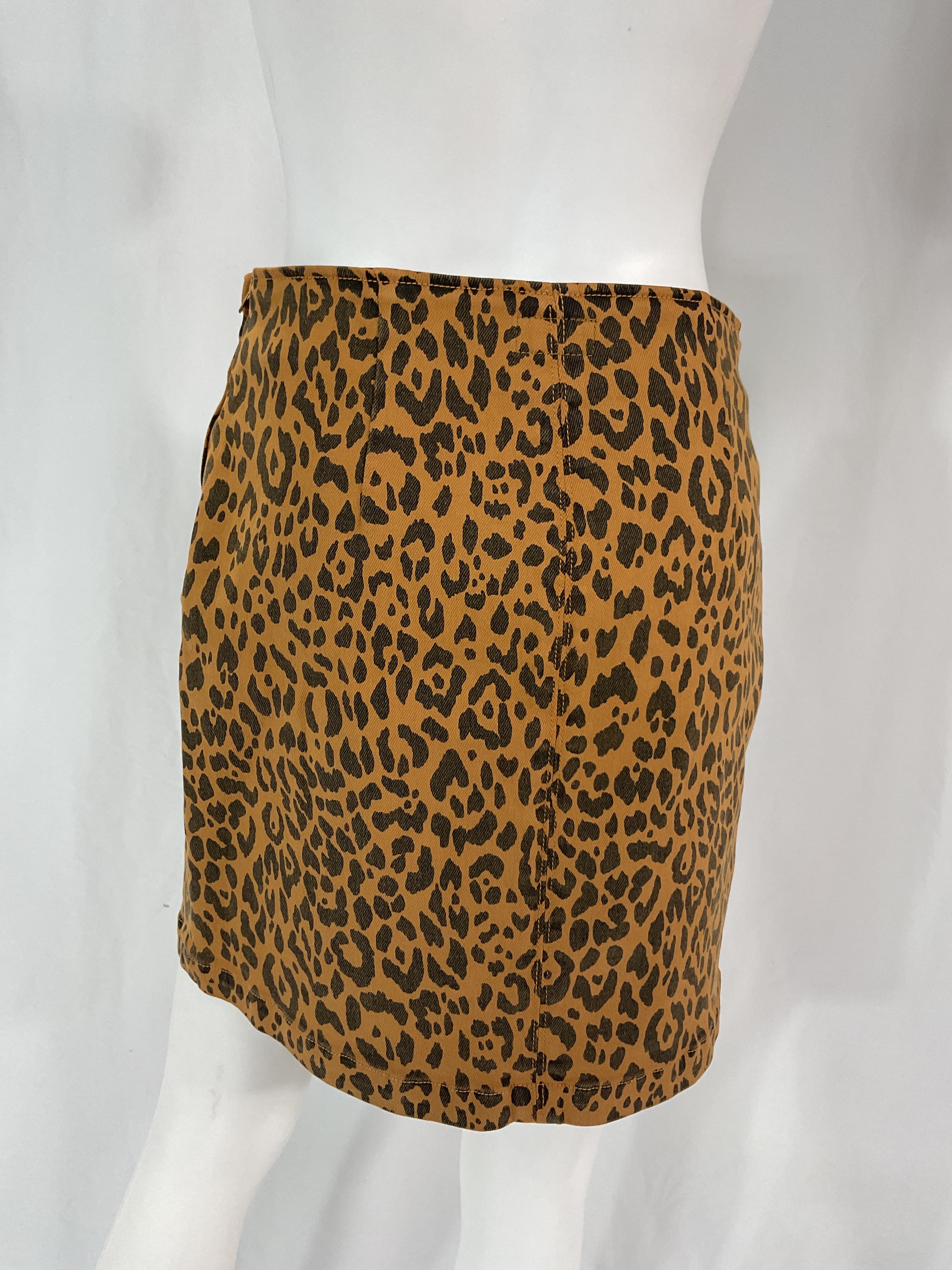 The Side Splitter Mini Skirt - Image 4
