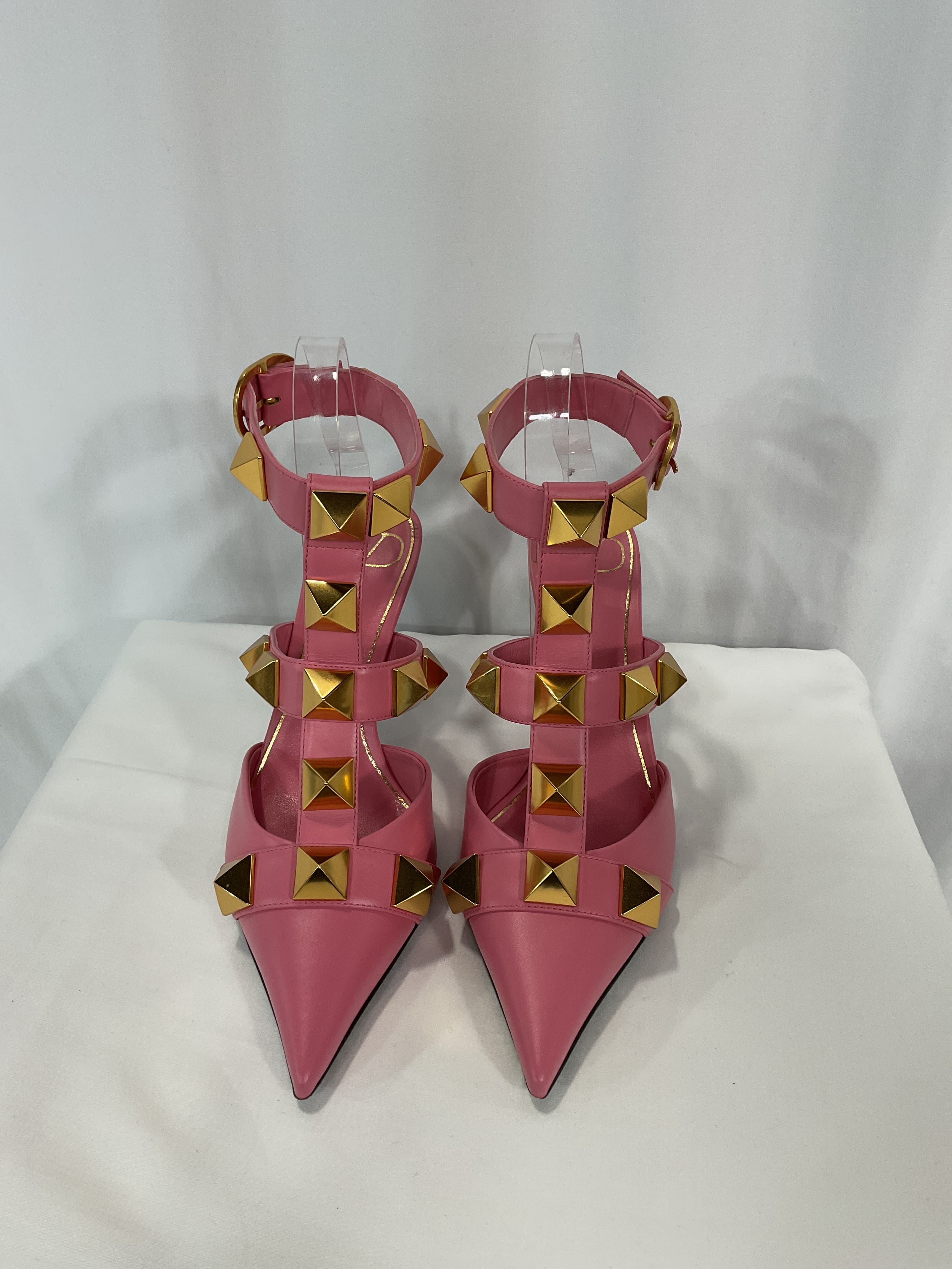 Roman Stud 80 Leather Ankle Strap Pump - Image 3