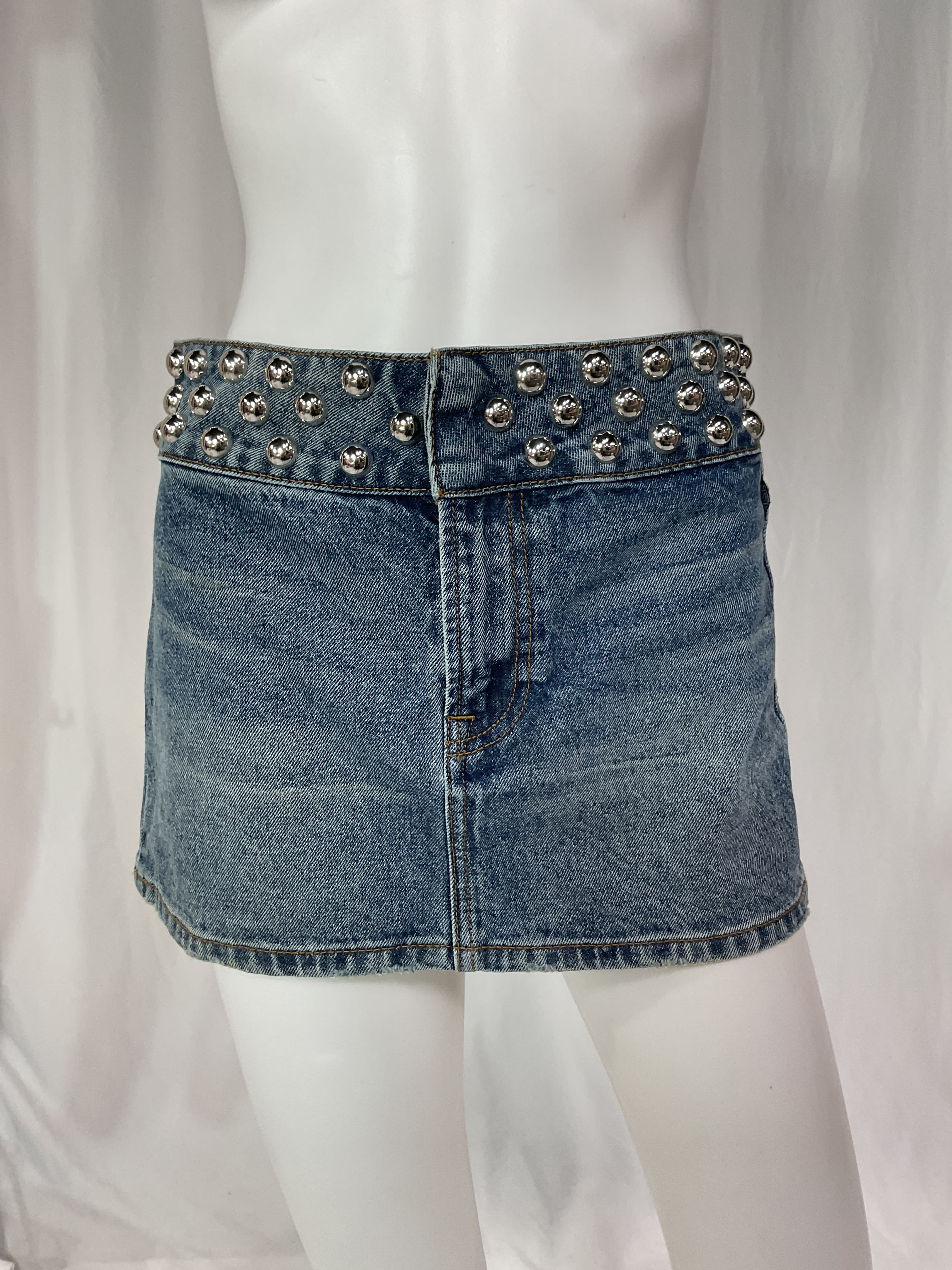 Adela Low Rise Mini Skirt - Image 2