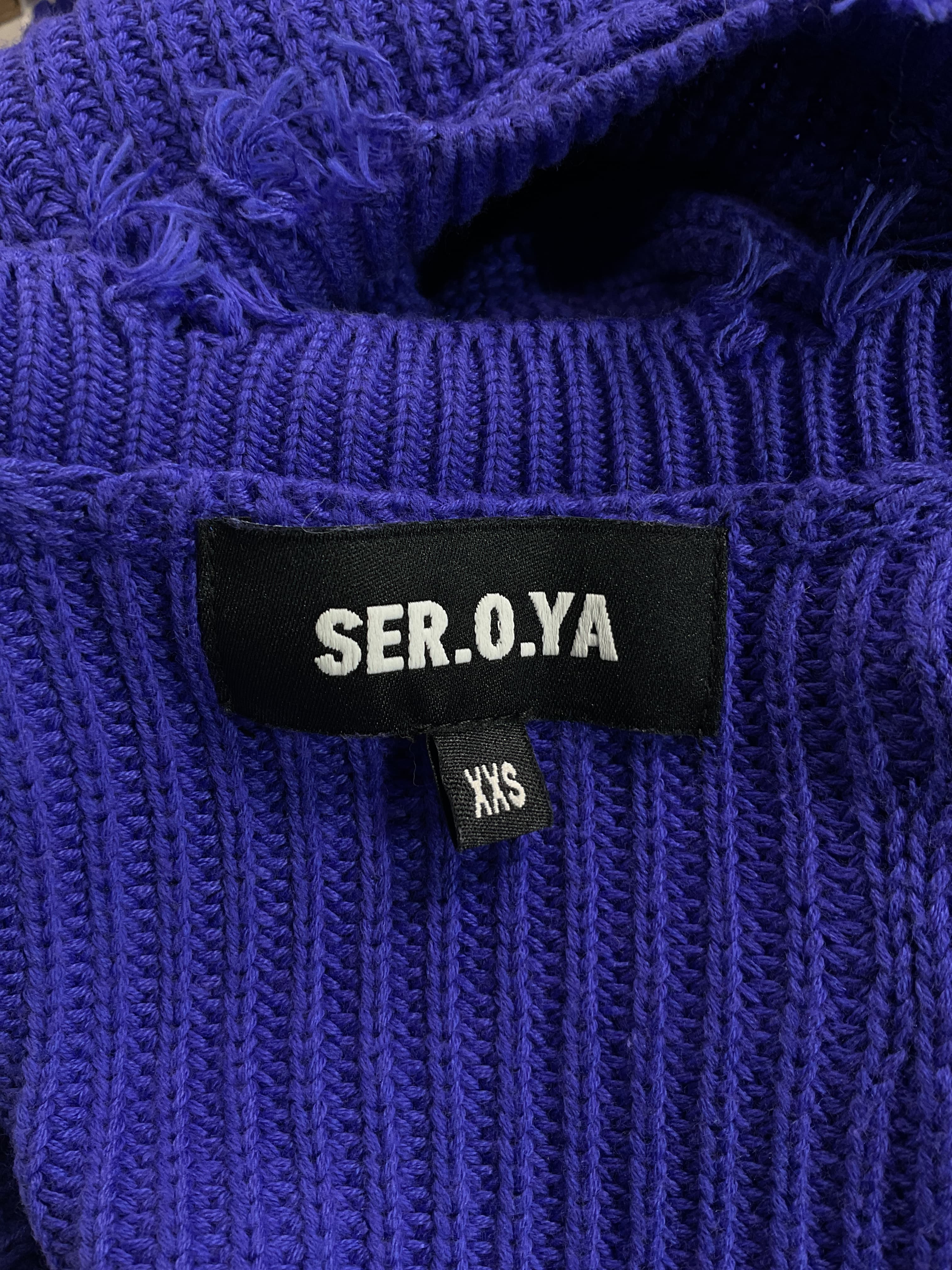 Cropped Devin Sweater - Image 4